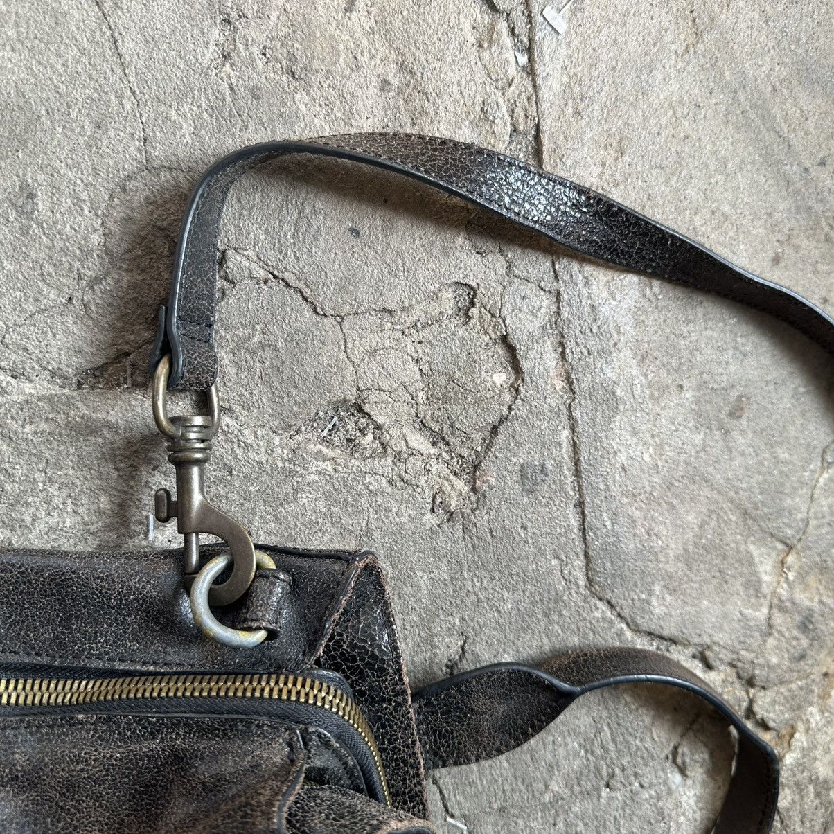 LIEBESKIND BERLIN Vintage Liebeskind Avant-Garde leather vintage Crossbody Bag Size ONE SIZE - 8 Thumbnail