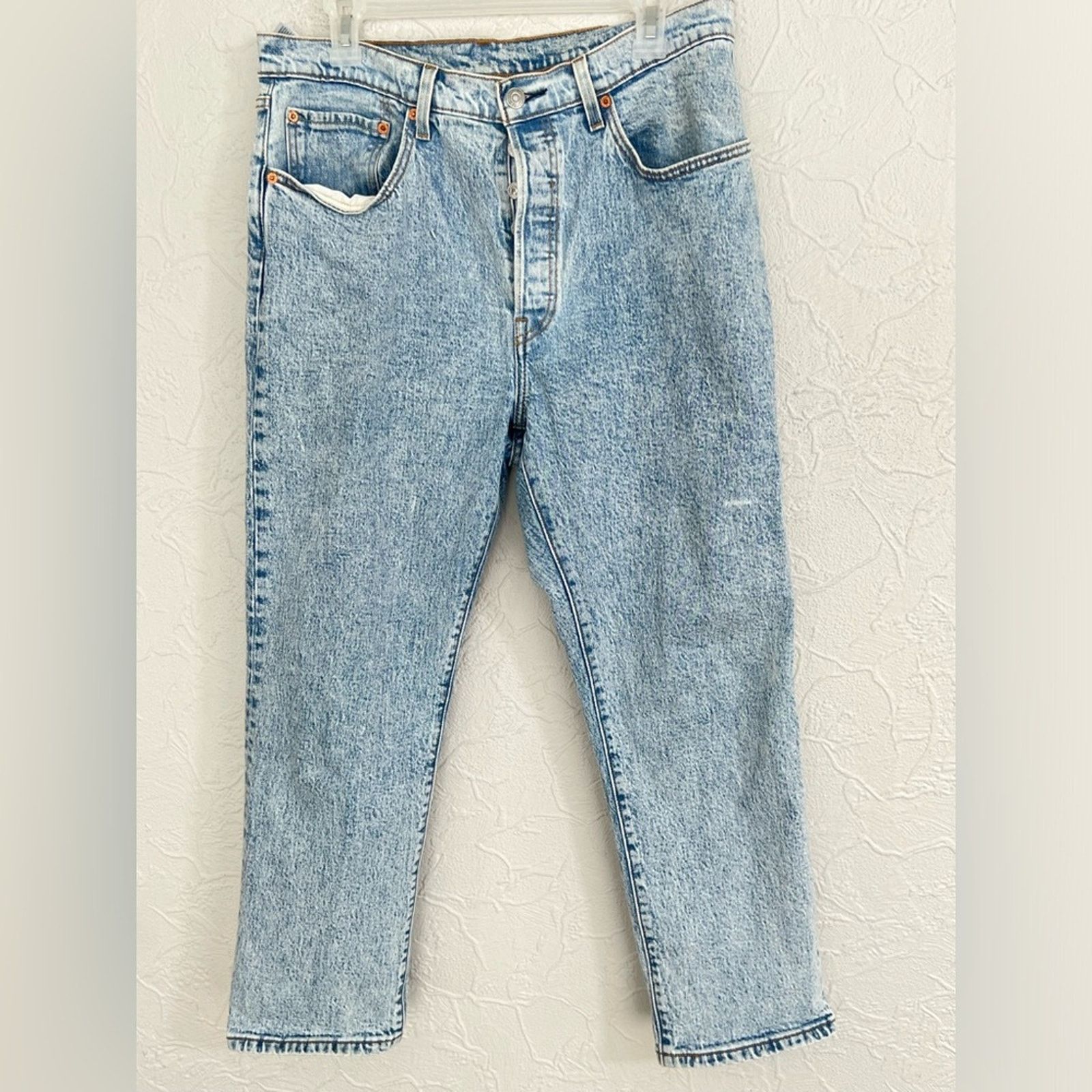 Levi's Levi's Women's Premium 501 Crop Jeans Acid Wash 32x26 CLEAN Size 32" / US 10 / IT 46 - 3 Thumbnail