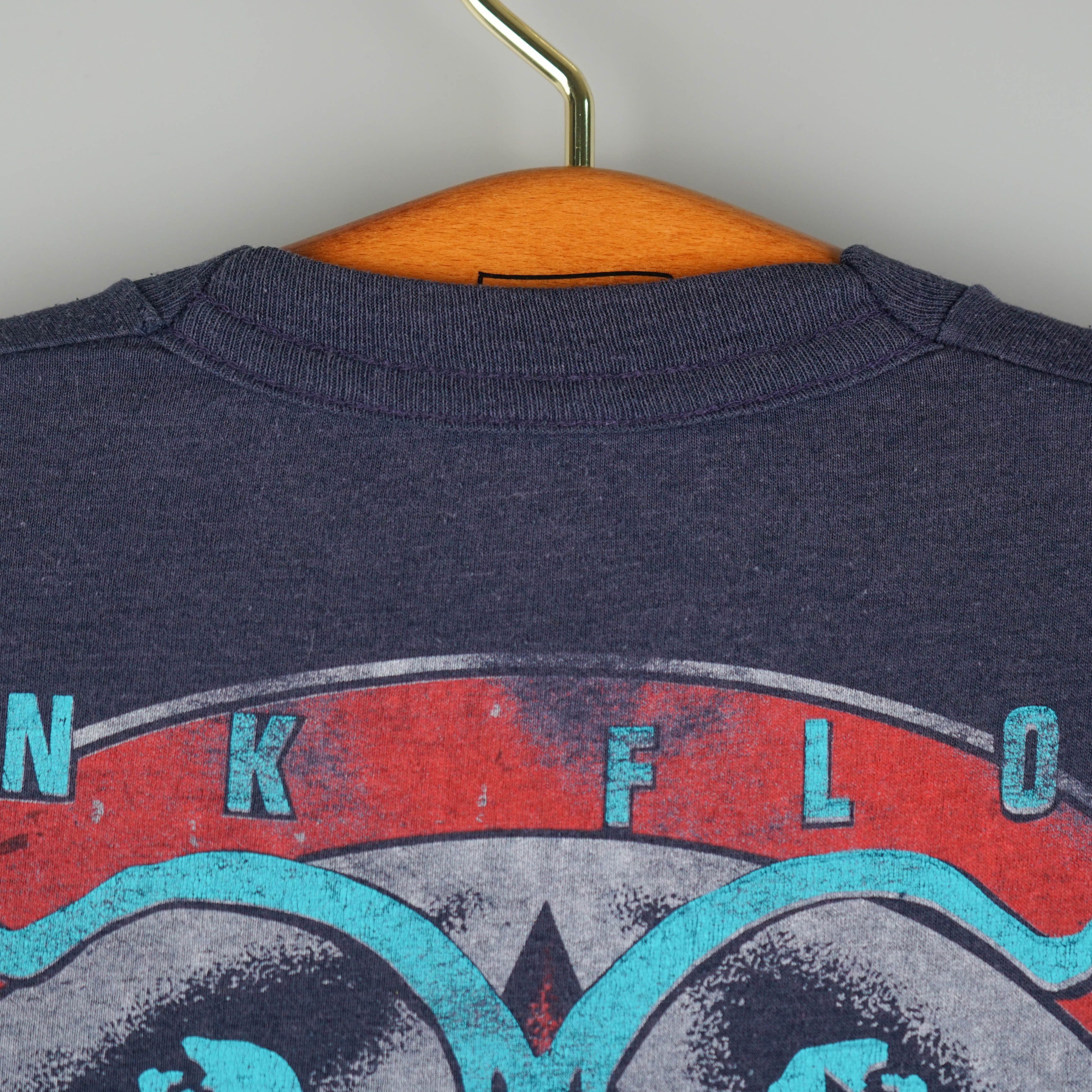 Band Tees Vintage 1994 Pink Floyd Concert T-Shirt Size US L / EU 52-54 / 3 - 7 Thumbnail