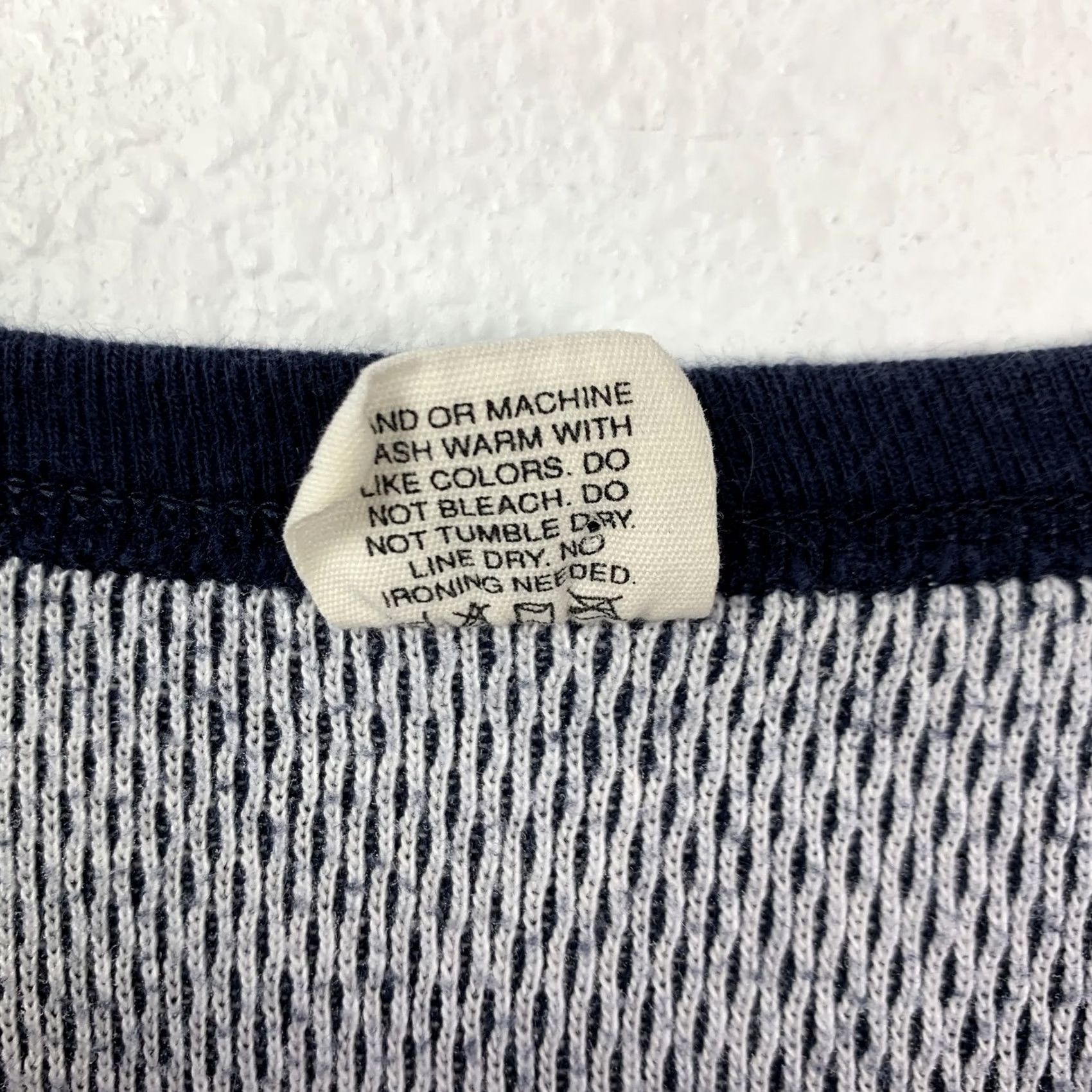 Vintage VINTAGE J.E. Morgan Thermal Shirt XL 46-48 Navy Blue Waffle Knit USA Made Mens Size US XL / EU 56 / 4 - 5 Thumbnail