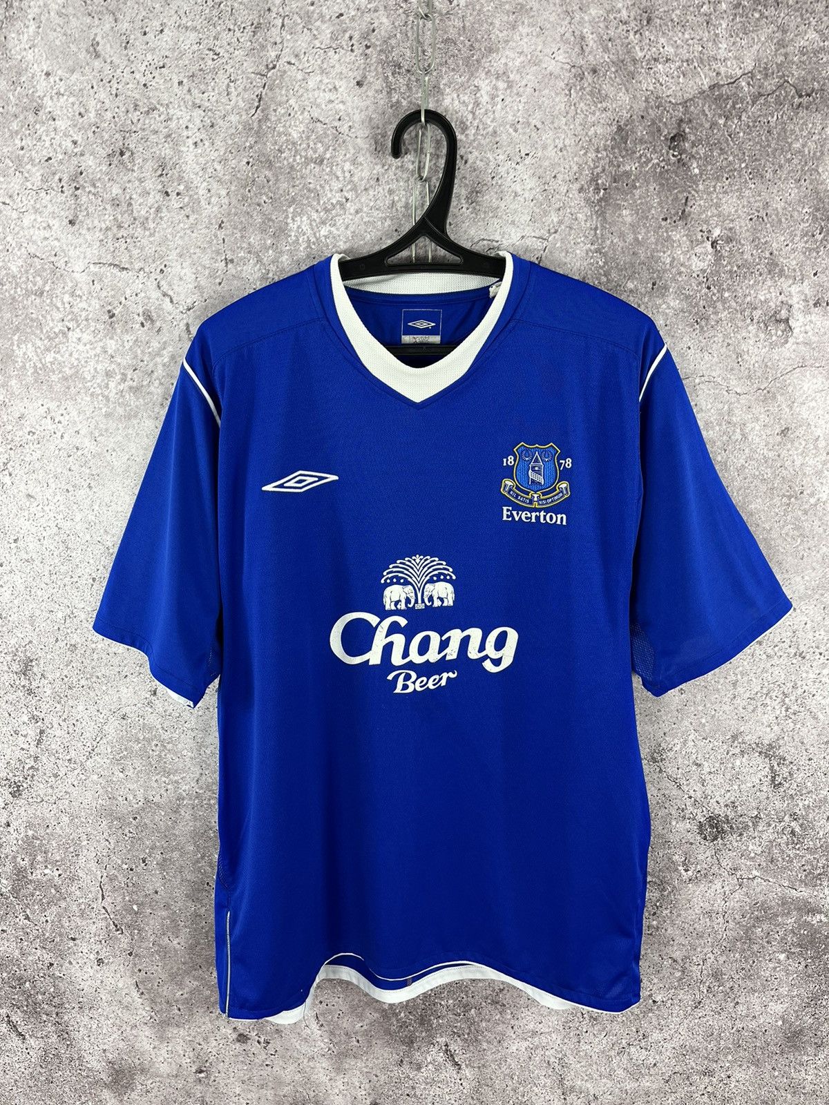Umbro Umbro Everton 2004/2005 Home Soccer Jersey T-Shirt Size XL Size US XL / EU 56 / 4 - 1 Thumbnail