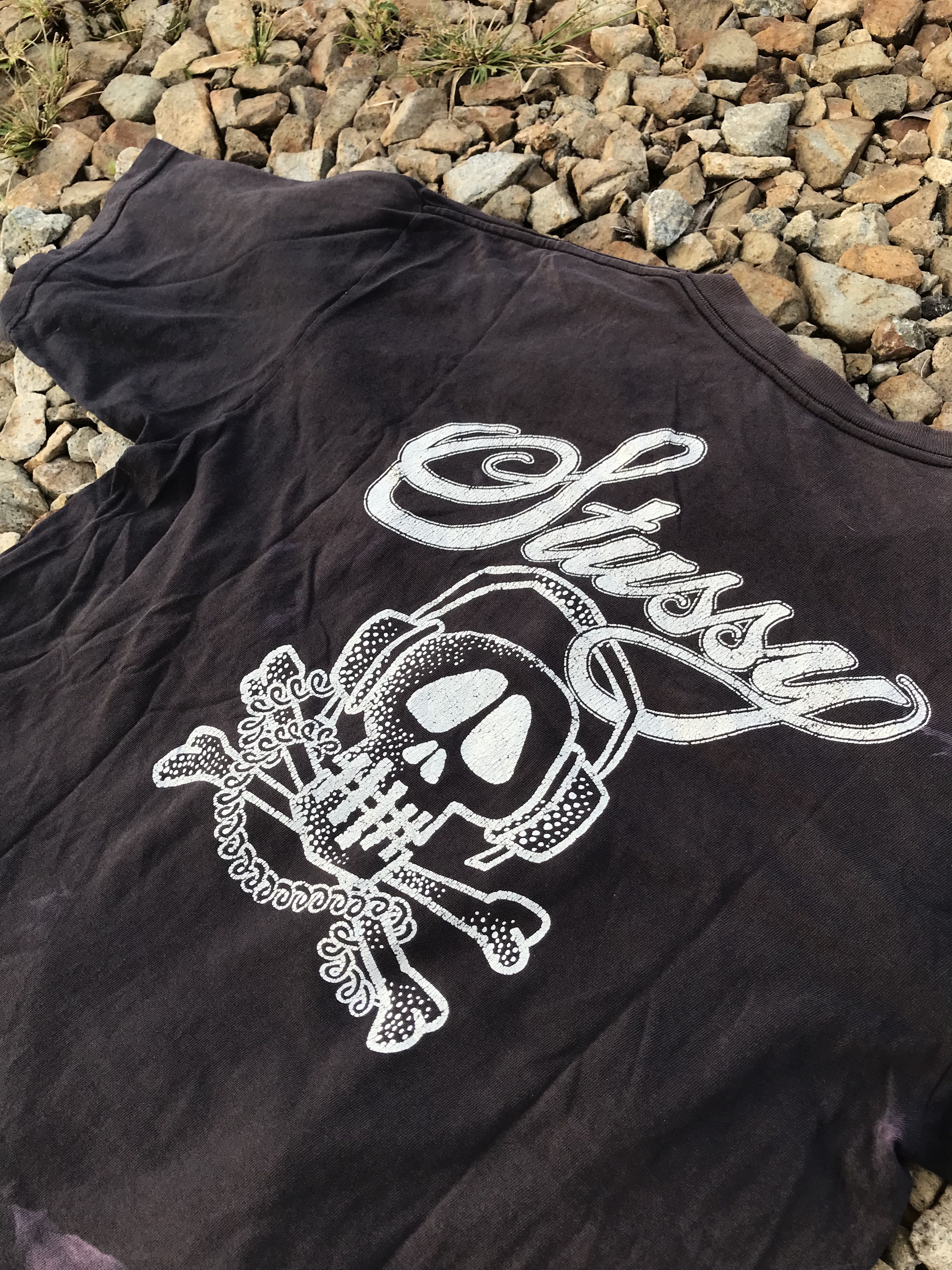 Stussy Trashed Faded Stussy Skull Distressed Tee Shirt Size US L / EU 52-54 / 3 - 15 Thumbnail