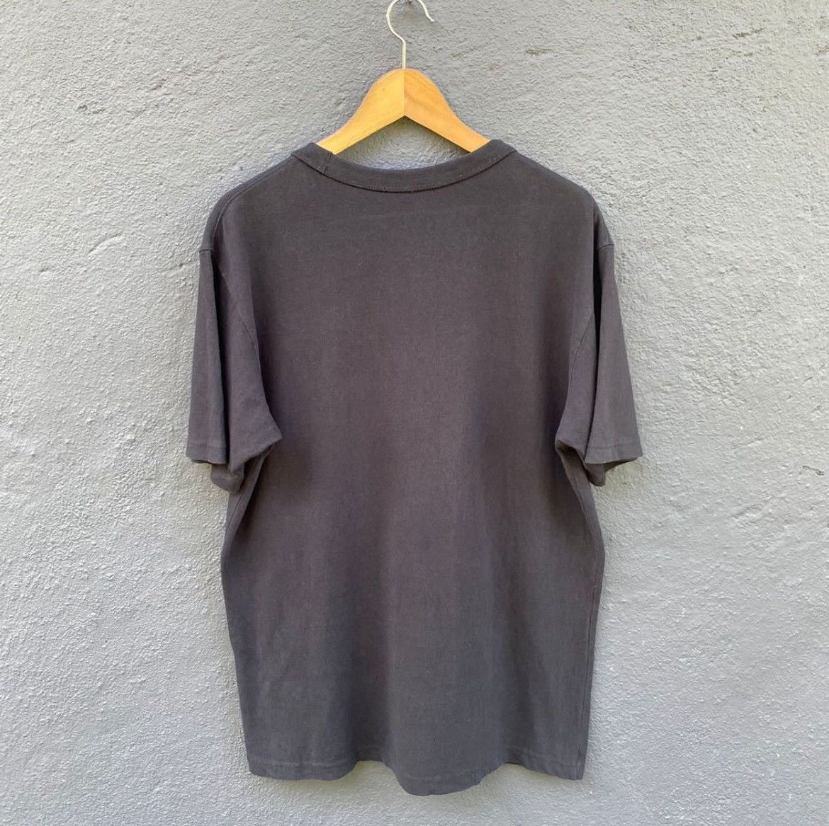 Uniqlo Thrashed Faded Christophe Lemaire X Uniqlo Tee Size US L / EU 52-54 / 3 - 2 Thumbnail