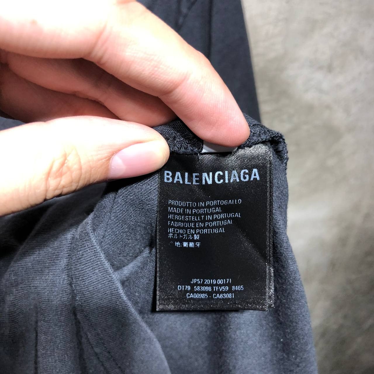 Balenciaga Balenciaga Barbie gloss distressed tee Size US XXS / EU 40 - 10 Thumbnail