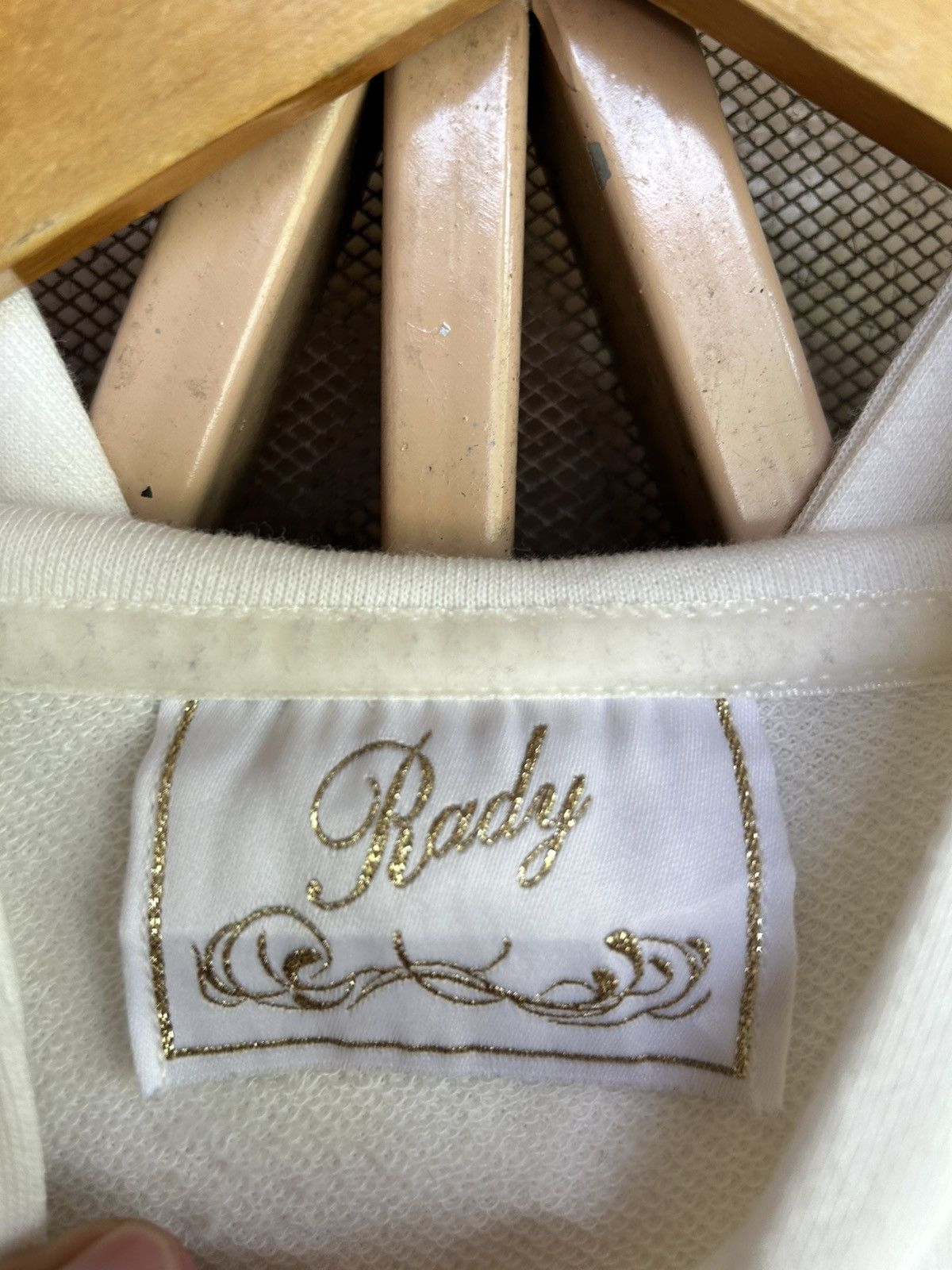Beauty Beast 💸BINDINGOFFER💸Rady for who want to become beautiful hoodies Size US M / EU 48-50 / 2 - 6 Thumbnail