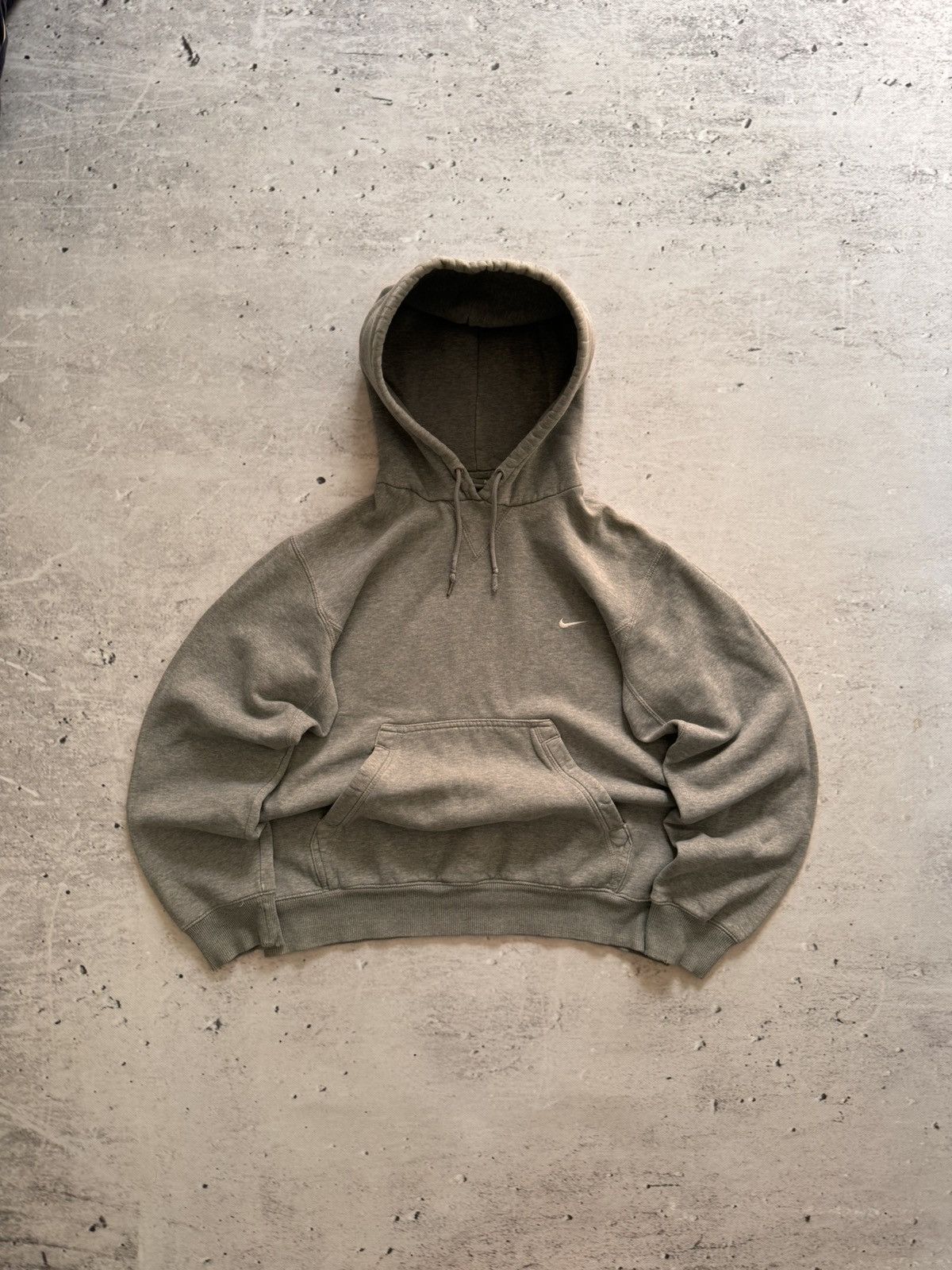 Nike × Vintage NIKE VINTAGE BASIC LOGO OVERSIZE BOXY SWEATSHIRT Size US M / EU 48-50 / 2 - 1 Thumbnail
