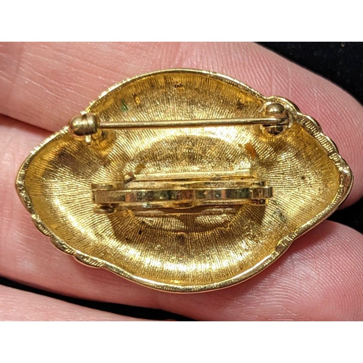 Other Vintage Art Deco Brooch/Scarf Clip Gold Tone With Faux Pearl Size ONE SIZE - 4 Thumbnail