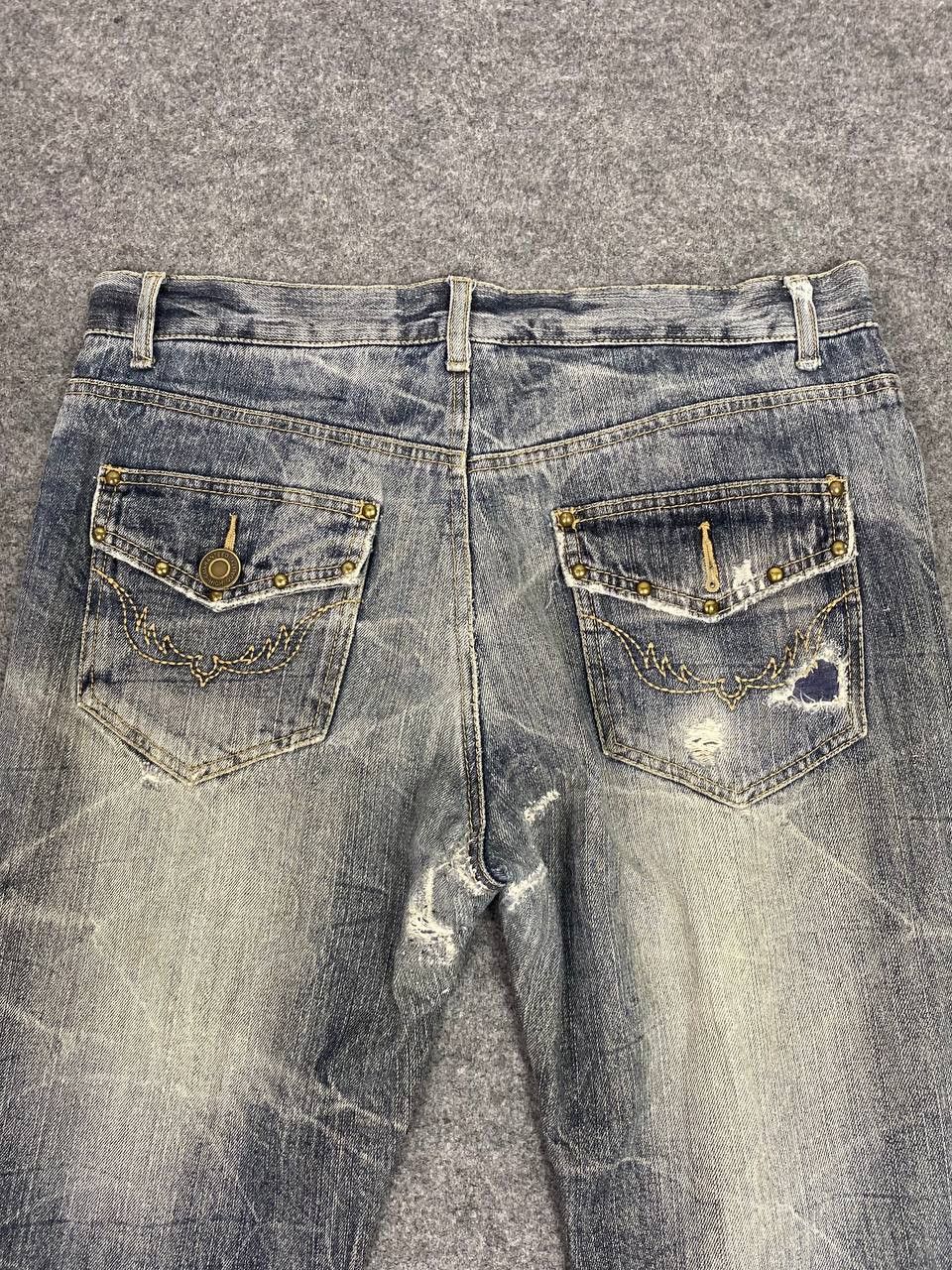 Japanese Brand japanese brand distressed denim nice faded design Size US 35 - 3 Thumbnail