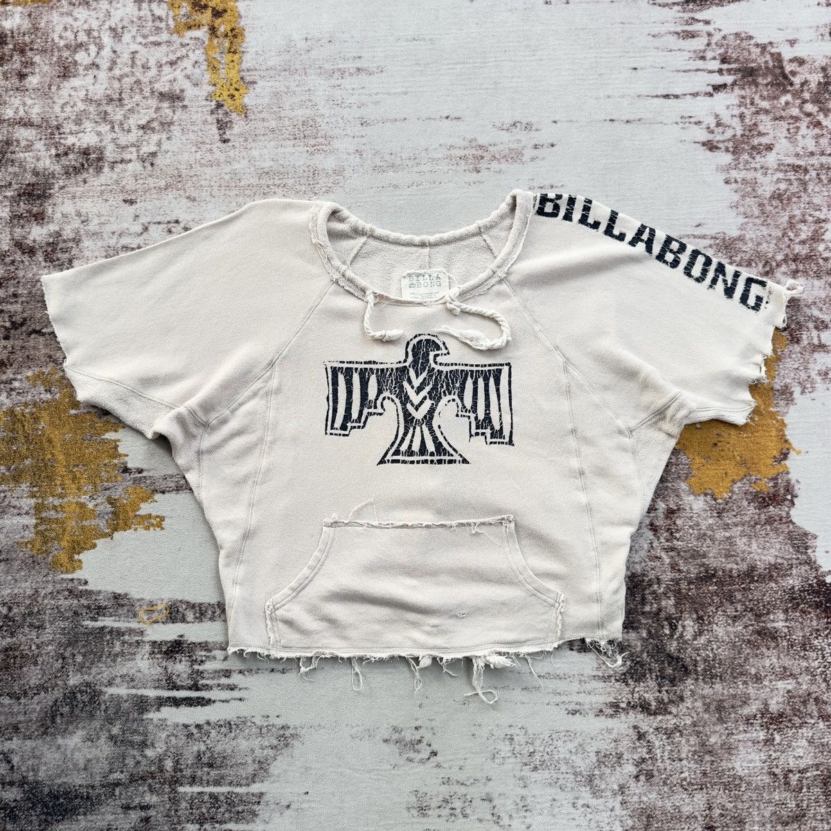BILLABONG VINTAGE CROPPED DISTRESS RIPPED EAGLE PRINT