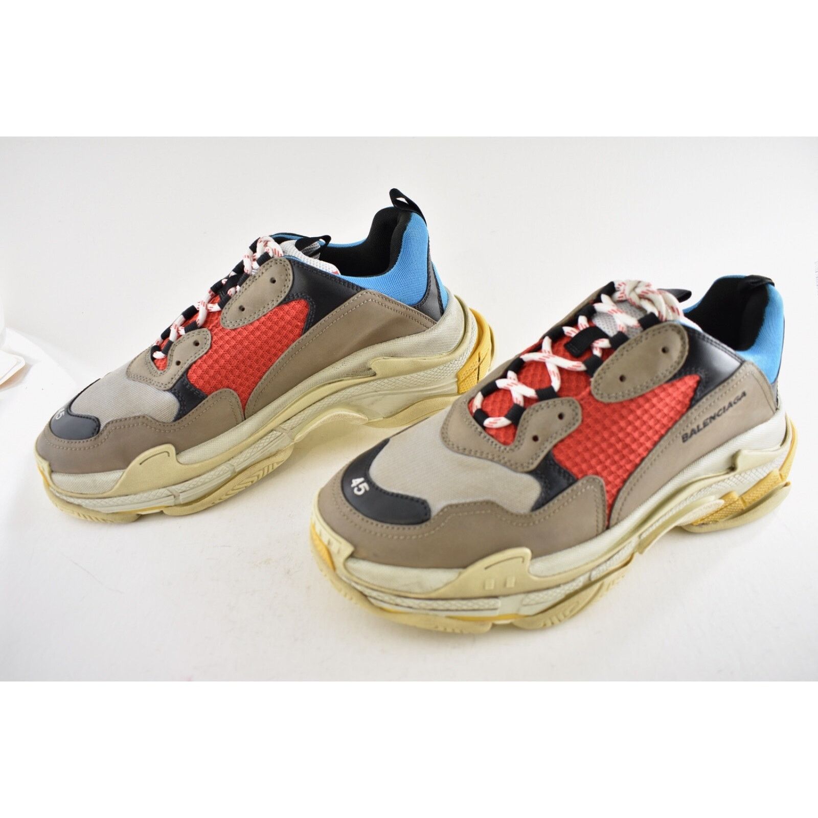 Balenciaga Balenciaga Triple S Sneakers Flat Platform 45 Mens 12 Size US 12 / EU 45 - 11 Thumbnail