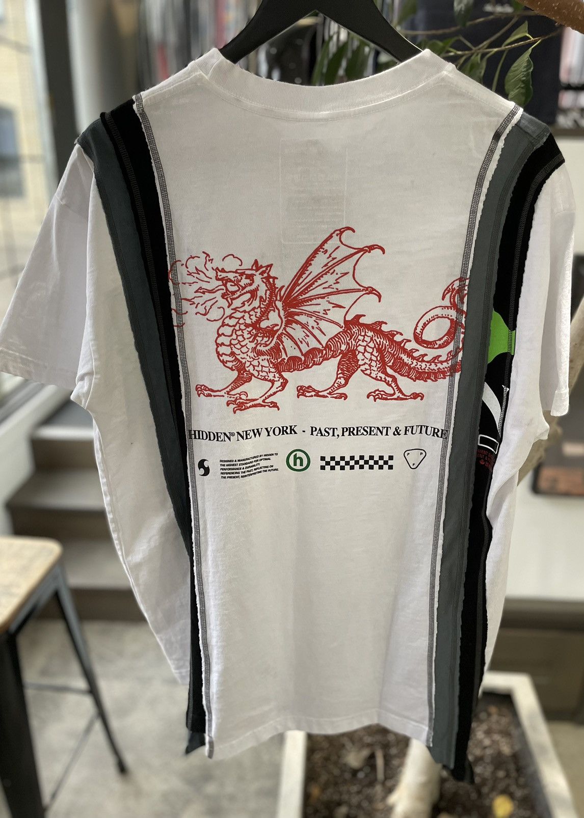 HIDDEN Hidden NY x Needles Rebuild T-Shirt Size US L / EU 52-54 / 3 - 4 Thumbnail