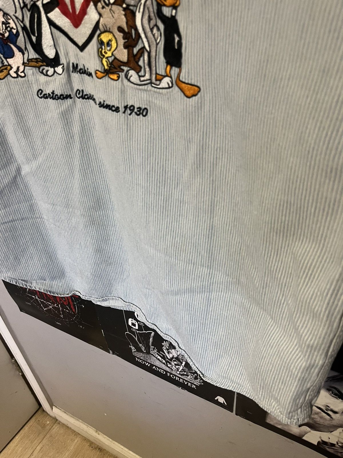 Warner Bros Y2K 2000 Warner Bros Looney Tunes Pinstriped Button Up shirt Size US L / EU 52-54 / 3 - 6 Thumbnail