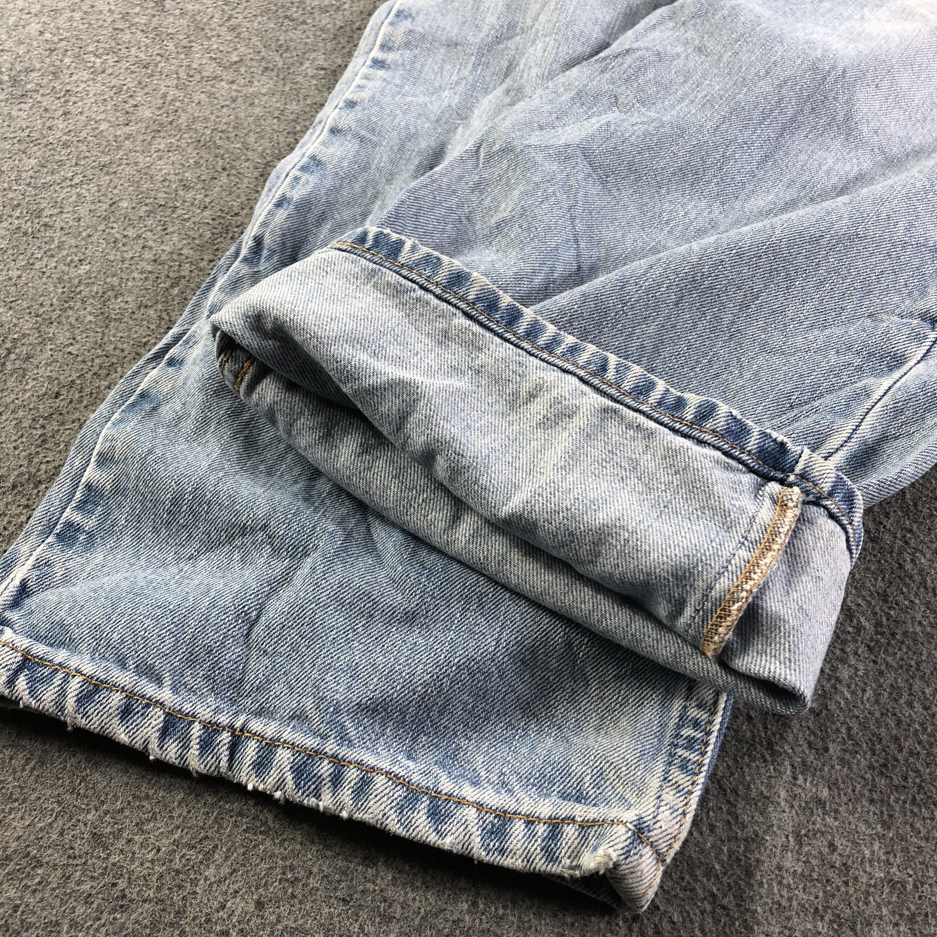Levi's Vintage Blue Wash Levis 505 Jeans-J3177 Size US 37 - 7 Thumbnail