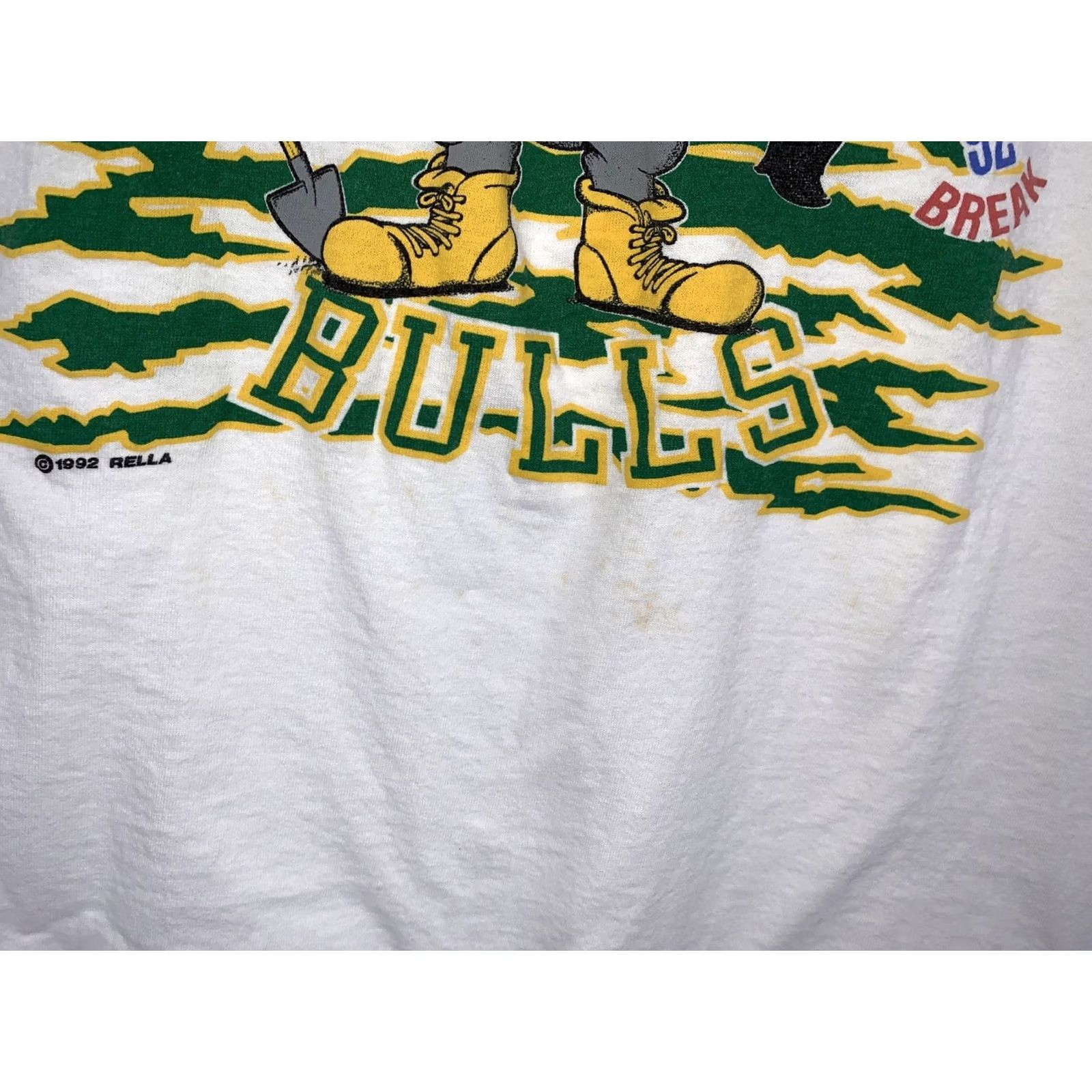 Vintage Vintage 1992 South Florida Bulls Spring Break Graphic T Shirt L Size US L / EU 52-54 / 3 - 6 Thumbnail