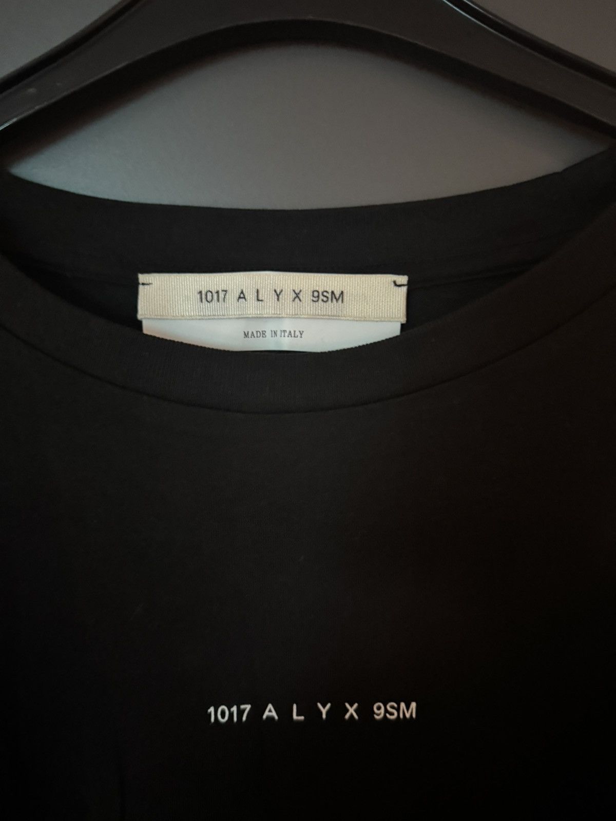 1017 ALYX 9SM 1017 ALYX 9SM Long-Sleeve Shirt Size US XL / EU 56 / 4 - 3 Thumbnail