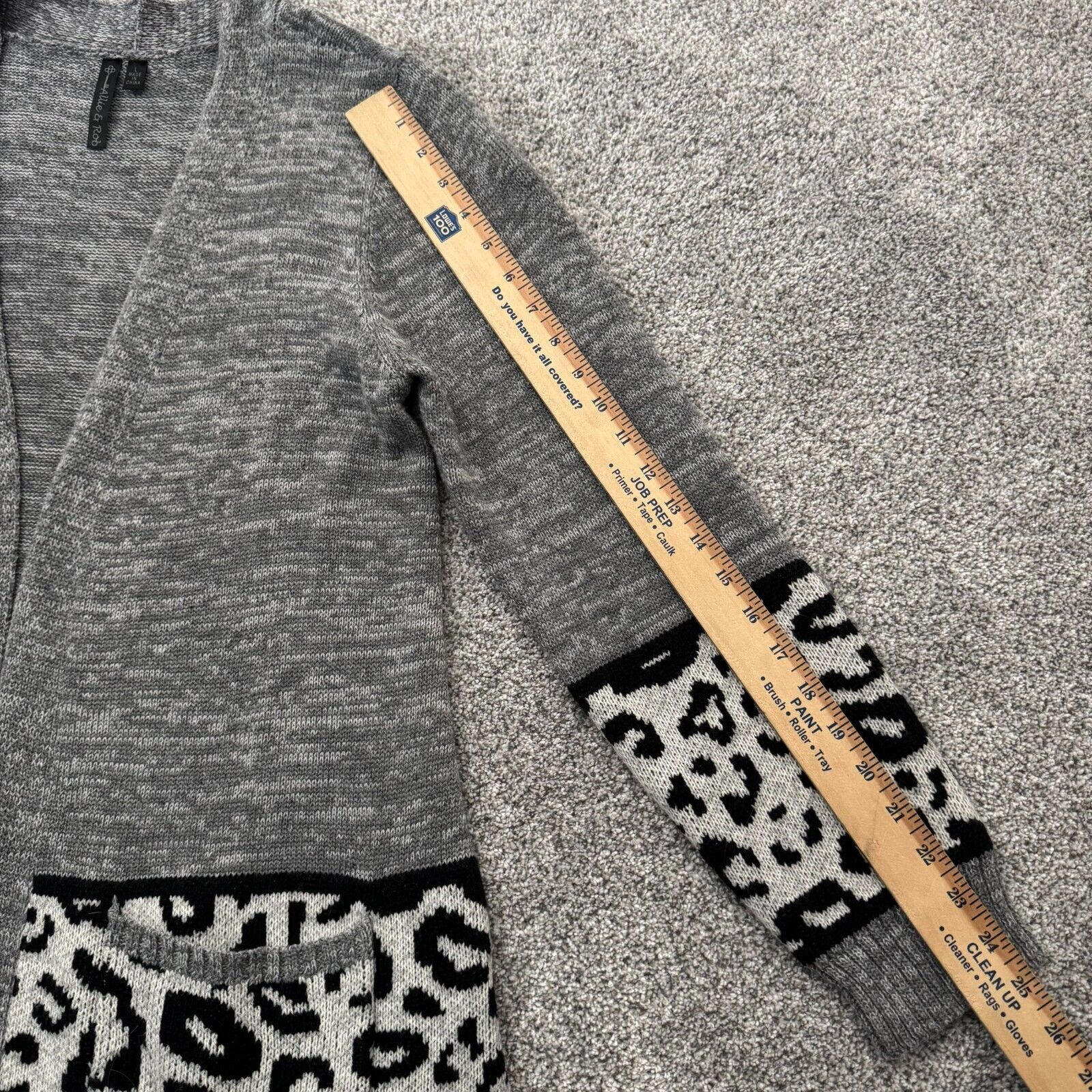 Other Allie & Rob Cardigan Sweater Womens Large Leopard Print Cozy Size L / US 10 / IT 46 - 4 Thumbnail