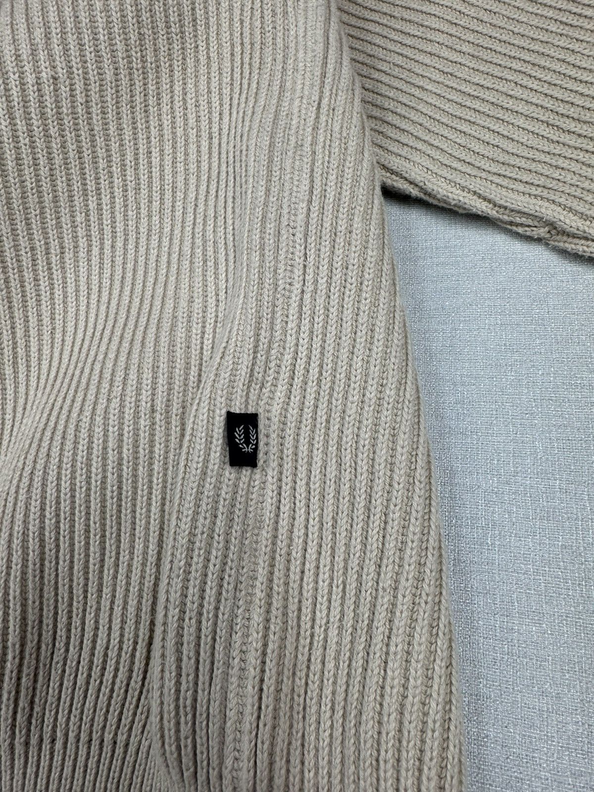 Fred Perry × Vintage Men’s Vintage Fred Perry Sweater Crew Neck Jumper size S Size US S / EU 44-46 / 1 - 4 Thumbnail