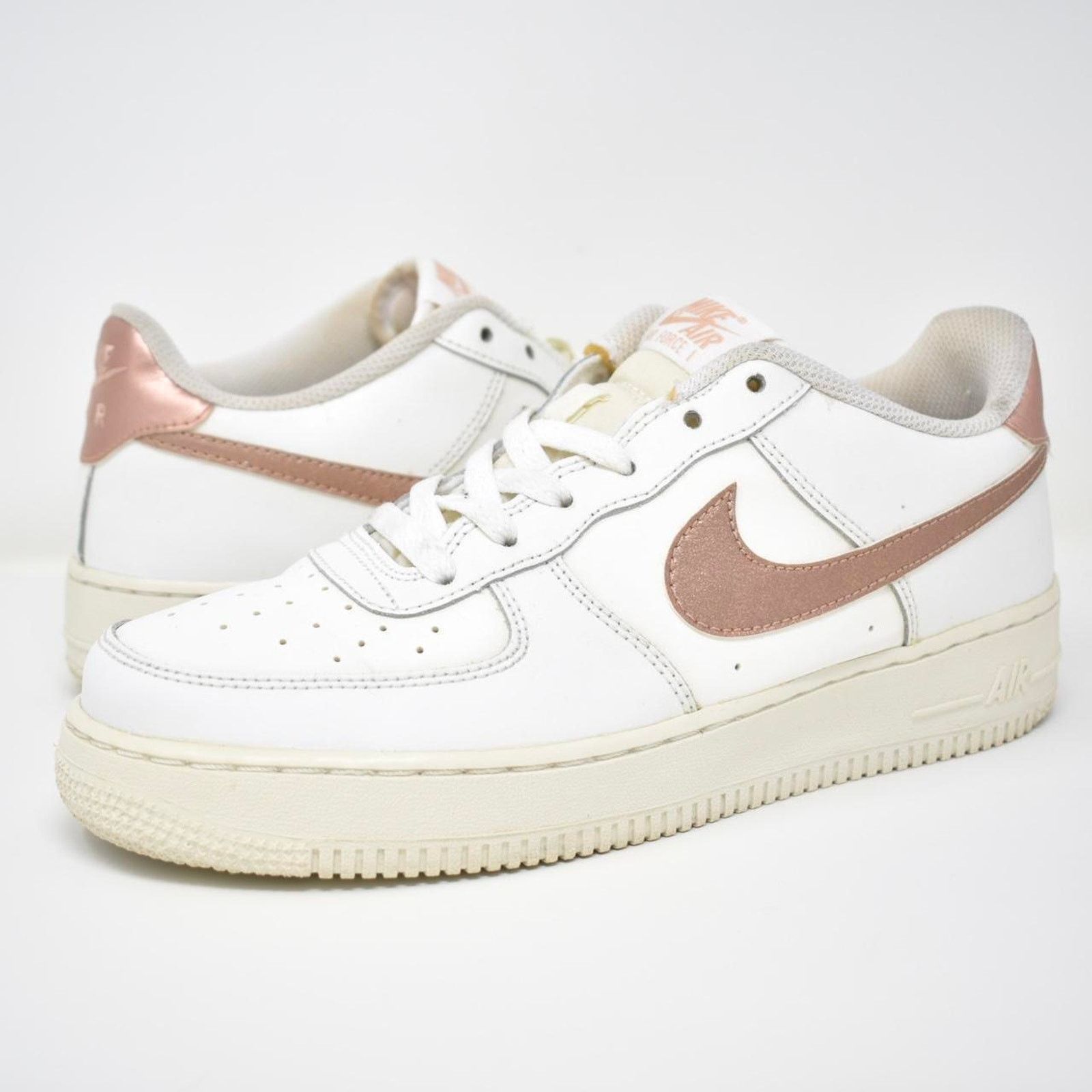 Nike Nike Air Force 1 Low Bronze Size US 8.5 / IT 38.5 - 1 Thumbnail
