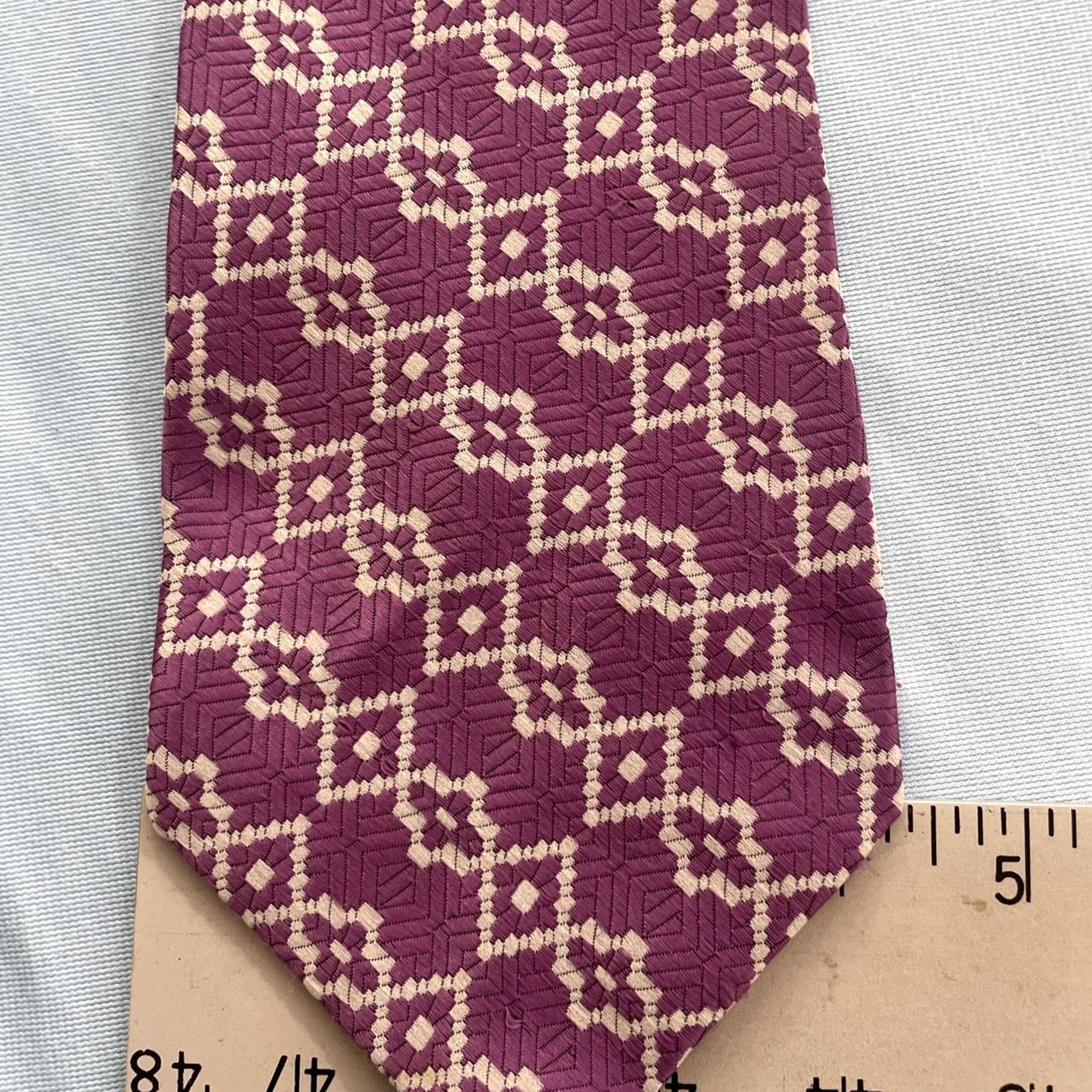 Vintage Vtg 1970s Extra Wide 4.5" Kipper Tie Woven Purple Lilac White Geometric 4.5x58 Capsule Necktie Mens Tie Size ONE SIZE - 7 Thumbnail
