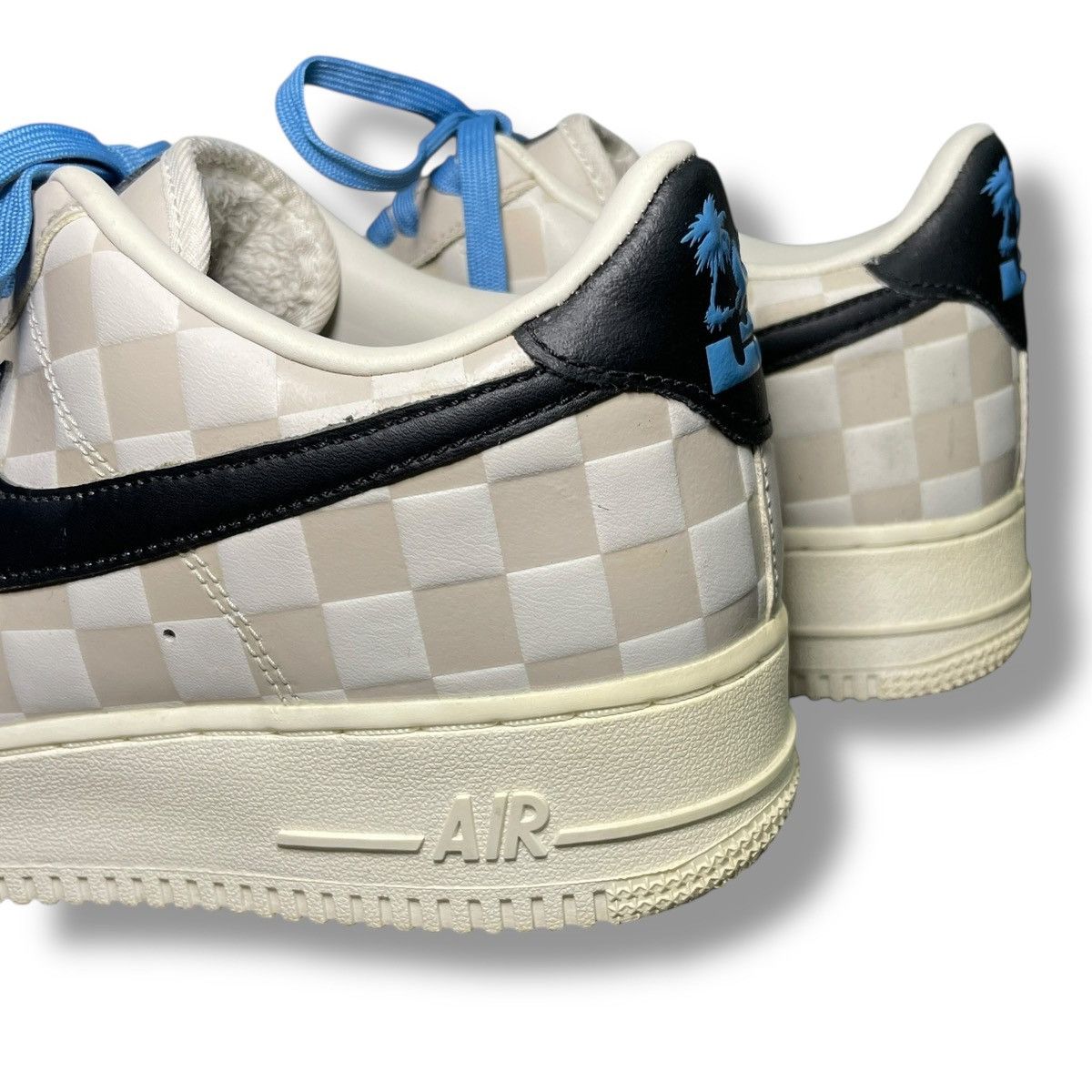 Nike Nike Air Force 1 "Strive for Greatness" King James Sneakers Size US 9.5 / EU 42-43 - 4 Thumbnail