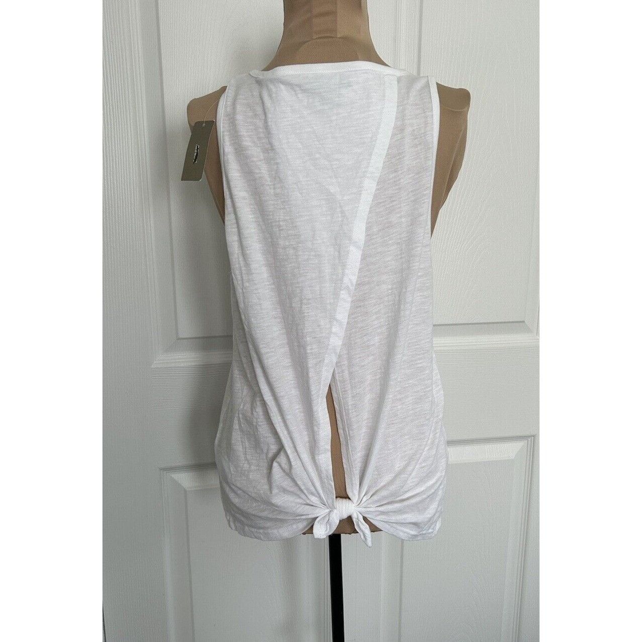 J.Crew J.CREW Vintage Cotton Knot Back Tank Top White Size M Size M / US 6-8 / IT 42-44 - 2 Thumbnail