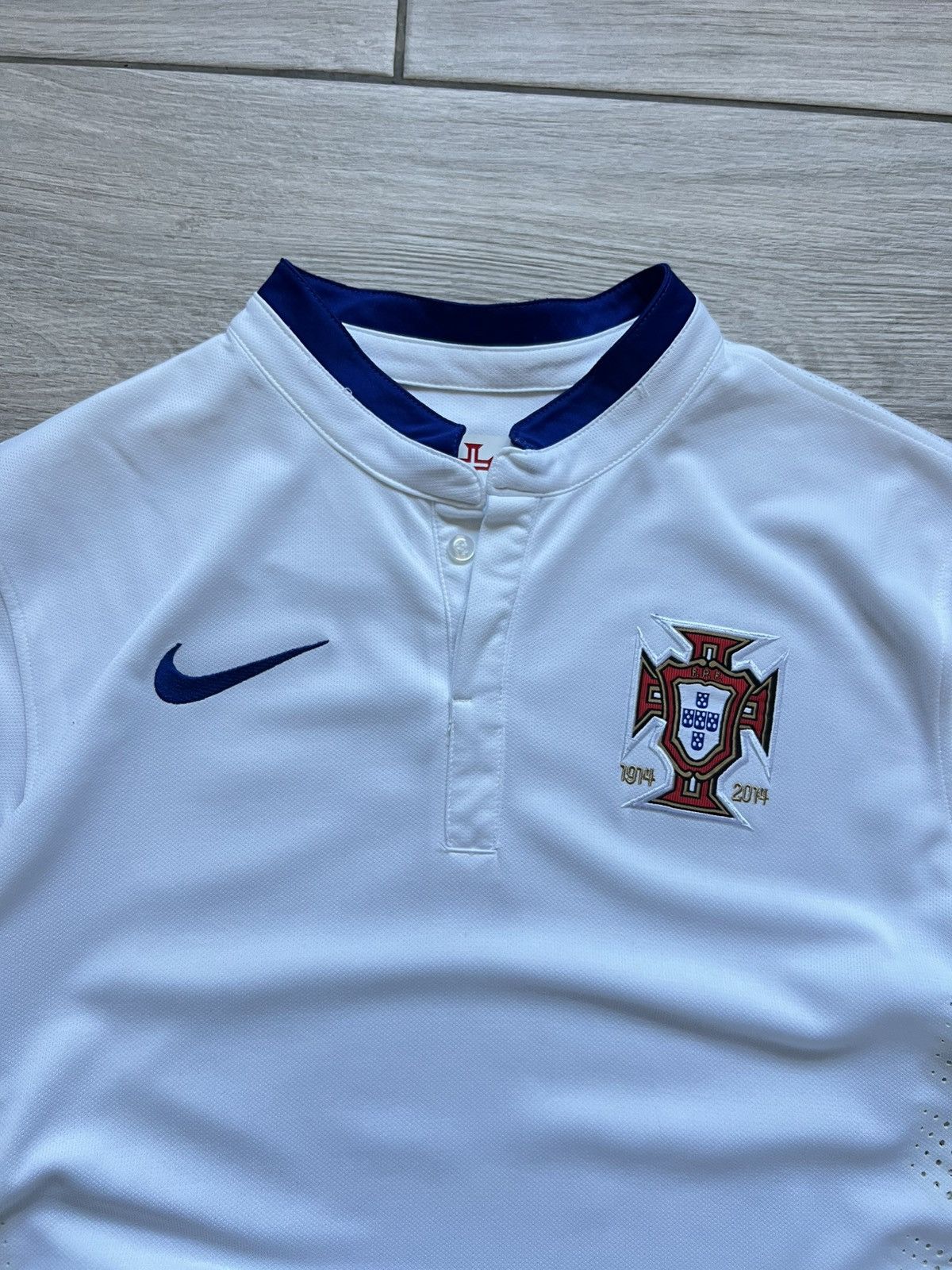 Nike Nike Portugal National Team Soccer Jersey White Size US L / EU 52-54 / 3 - 5 Thumbnail