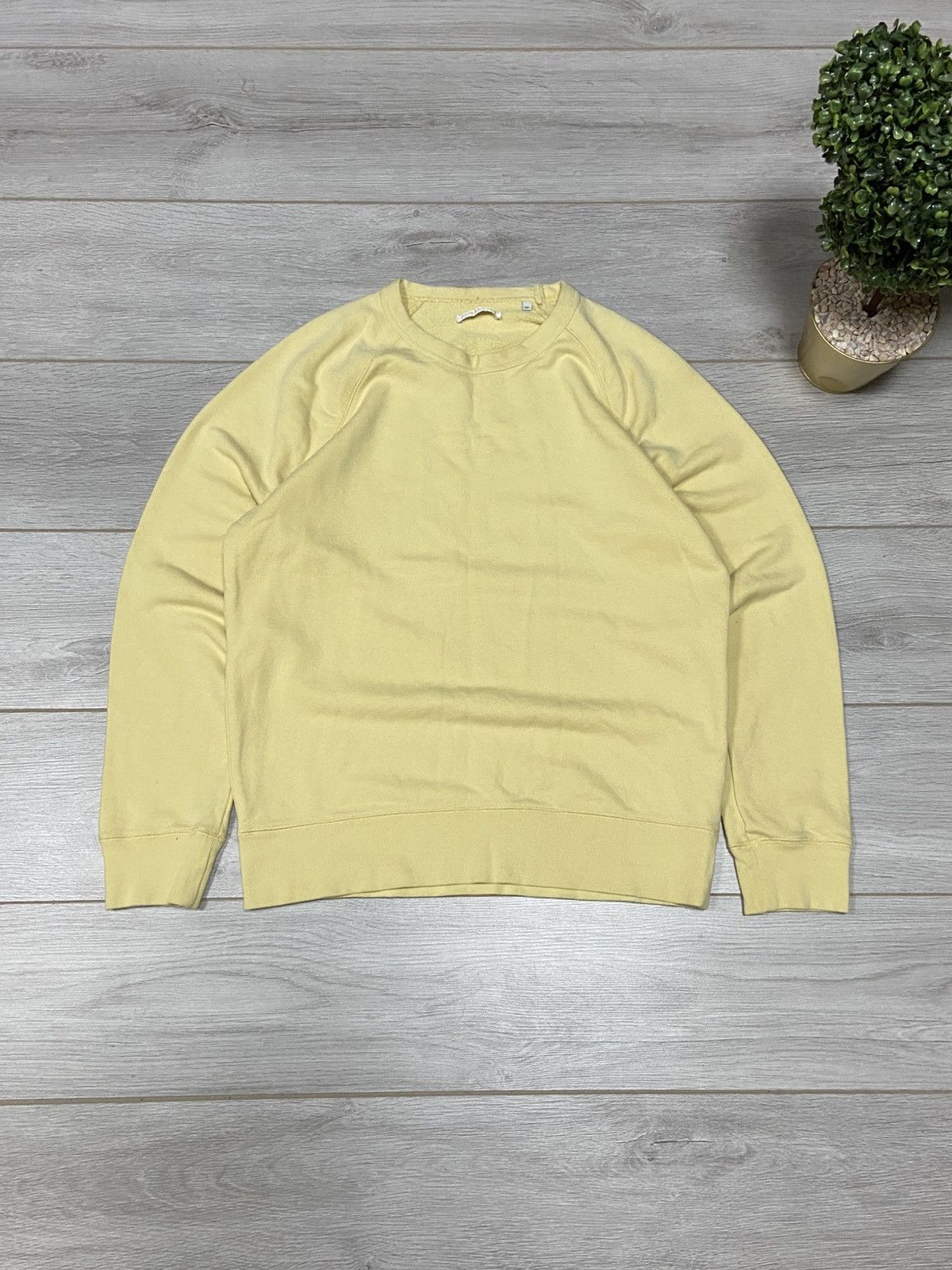 Our Legacy Our Legacy Sun Yellow Sweatshirt Size 48 Size US M / EU 48-50 / 2 - 1 Thumbnail