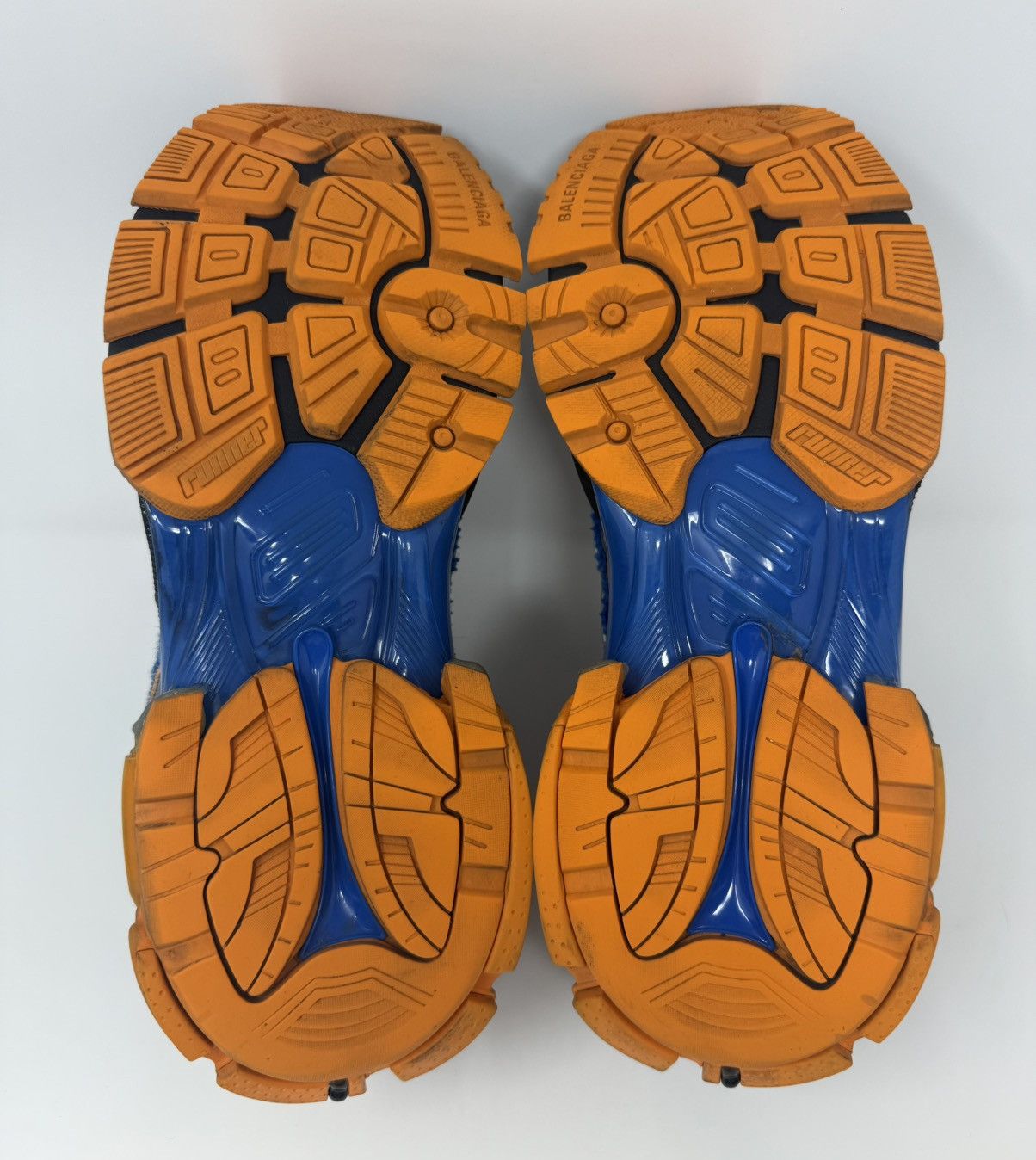 Balenciaga Balenciaga Runner Sneaker (Blue/Orange) Size US 9 / EU 42 - 6 Thumbnail