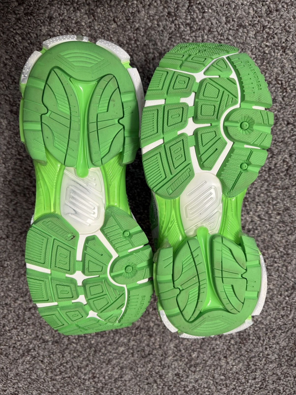 Balenciaga Balenciaga Runner Green Size US 7 / EU 40 - 3 Thumbnail