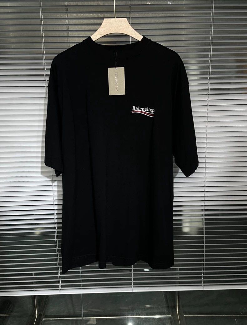 Balenciaga Balenciaga Coke Embroidery Logo Short Sleeve T-shirt Size US L / EU 52-54 / 3 - 1 Thumbnail