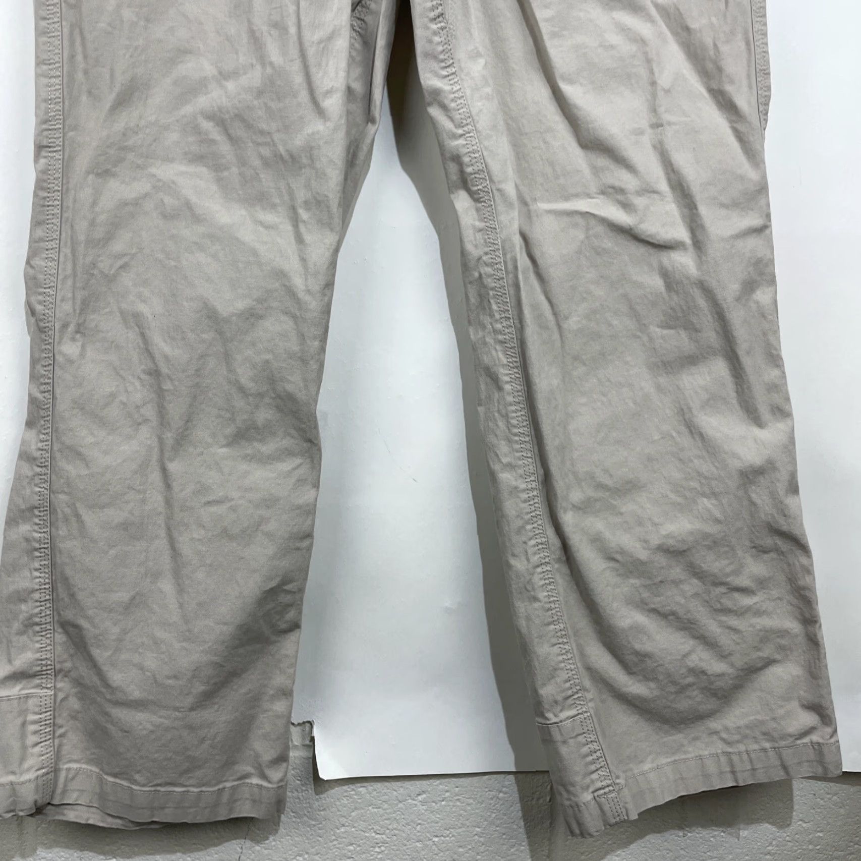 Mountain Khakis Mountain Khakis Pants Mens 30x30 Beige Relaxed Fit Chino Outdoors Hiking Comfort Season Breathable Logo 100% Cotton Size US 30 / EU 46 - 7 Thumbnail