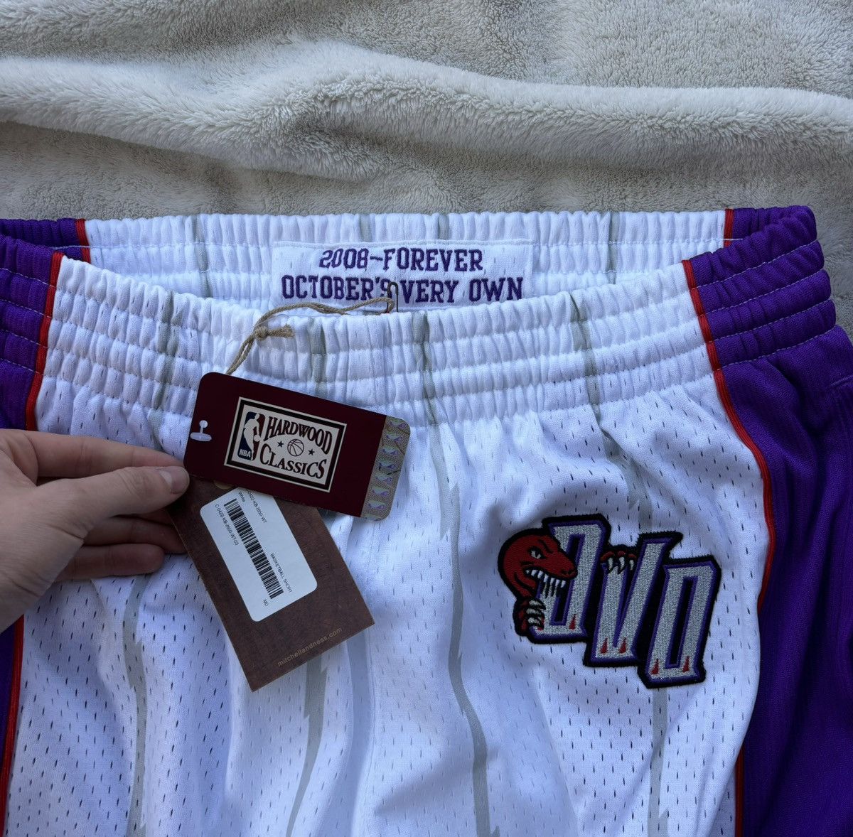 October's Very Own OVO x Mitchell & Ness x Raptors Shorts - Rare! Size US 42 / EU 58 - 4 Thumbnail