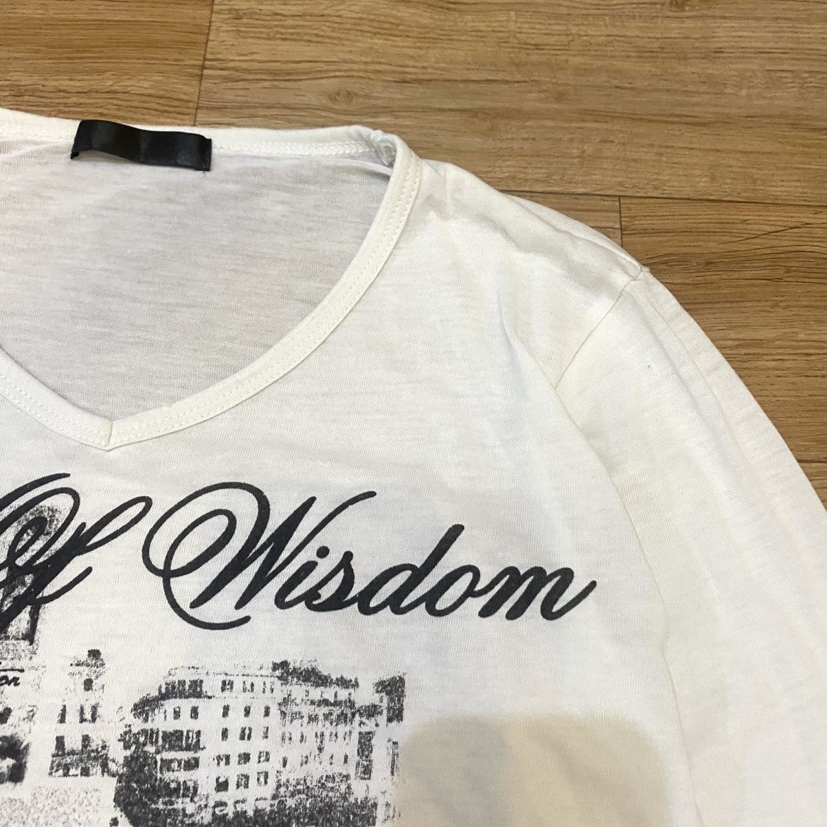 Japanese Brand 2000s Vkei Style V-Neck Poem Long Sleeve T-Shirt White Size US S / EU 44-46 / 1 - 7 Thumbnail