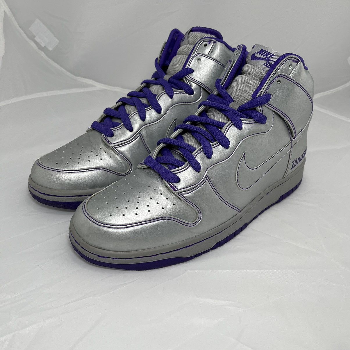 Nike Rare!🔥 Size 12 Nike Dunk High Premium SB Dinosaur Jr Size US 12 / EU 45 - 4 Thumbnail