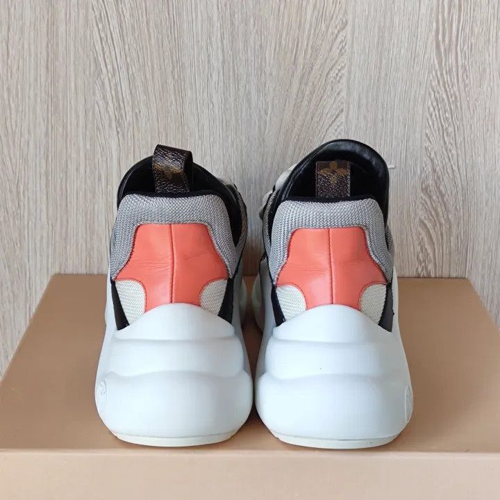 Louis Vuitton Louis Vuitton Leather Sports Casual Sneakers -2508 Size US 7.5 / EU 40-41 - 2 Thumbnail