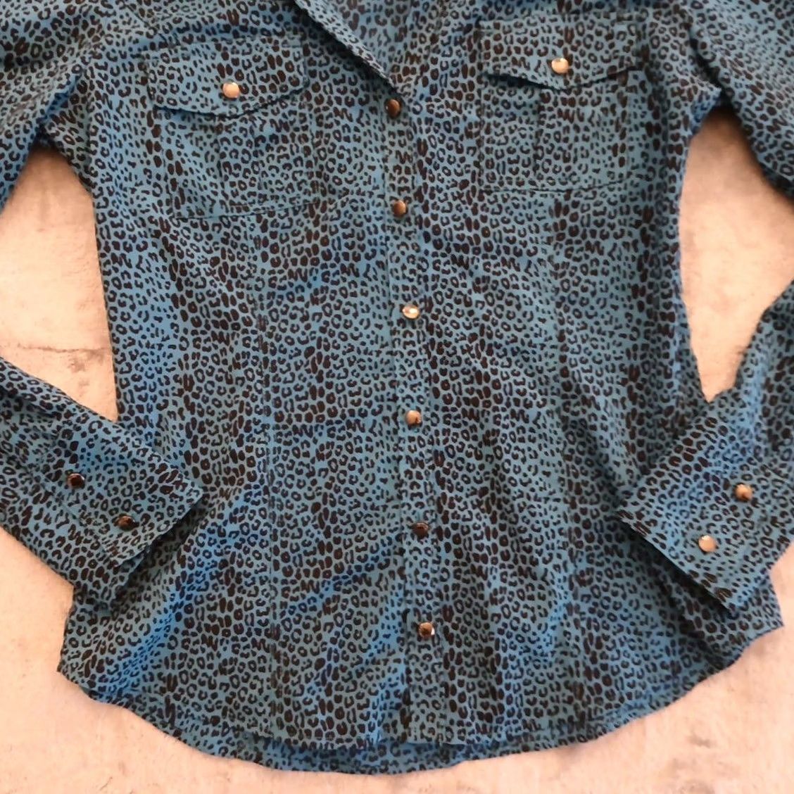 Express Express Pullover Shirt Womens Small Blue Animal Print Roll Tab Long Sleeve Size S / US 4 / IT 40 - 3 Thumbnail