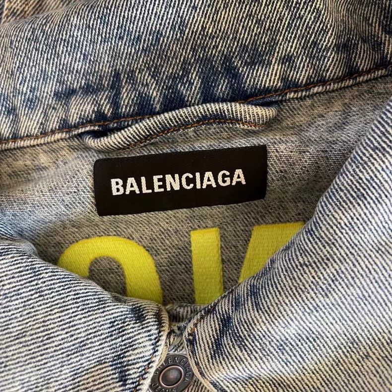 Balenciaga Balenciaga Denim jacket with embroidered yellow logo Size US L / EU 52-54 / 3 - 4 Thumbnail