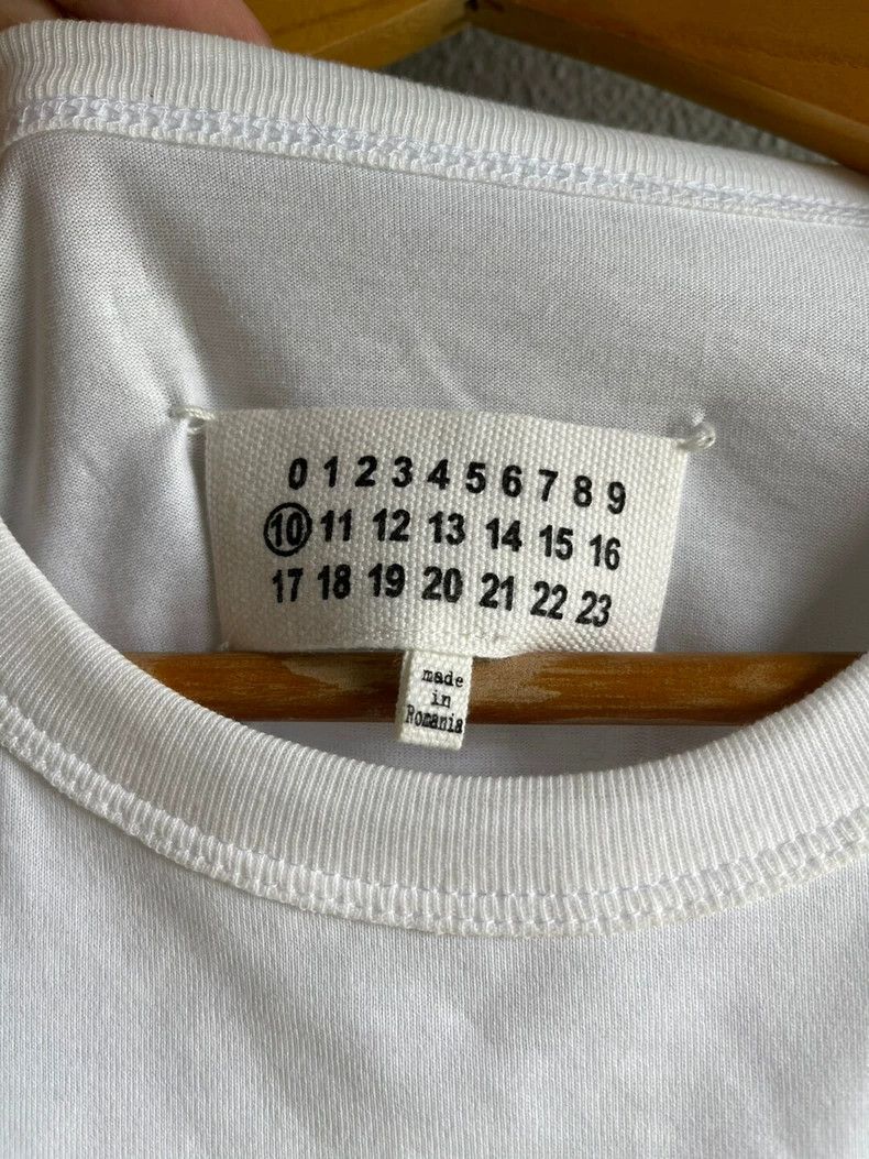 Maison Margiela Maison Margiela Basic short-sleeved T-shirt Size US M / EU 48-50 / 2 - 3 Thumbnail