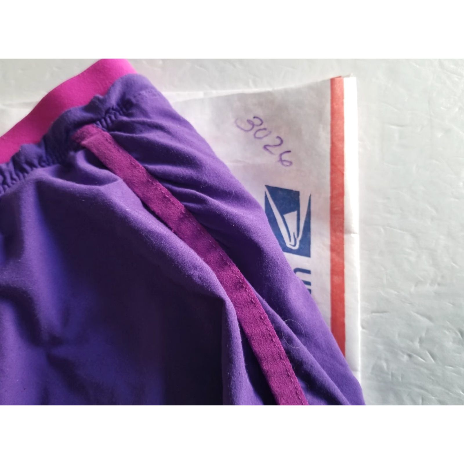 Nike Nike Dri-Fit Women's Running Shorts Size Small Purple Lined Size 28" / US 6 / IT 42 - 7 Thumbnail