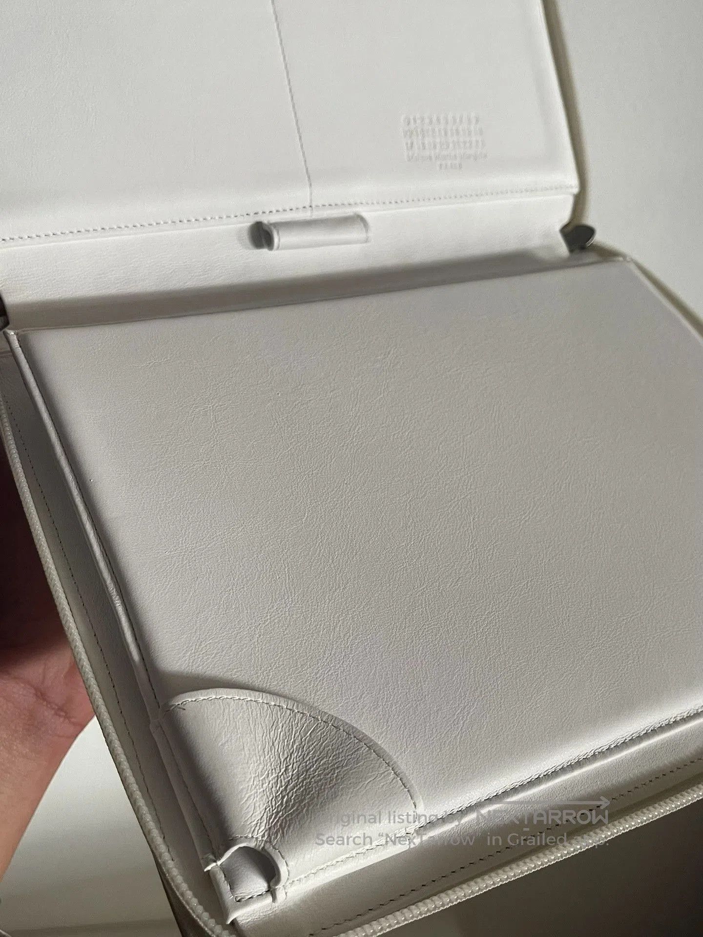 Maison Margiela Maison Martin Margiela White Clutch. Size ONE SIZE - 4 Thumbnail