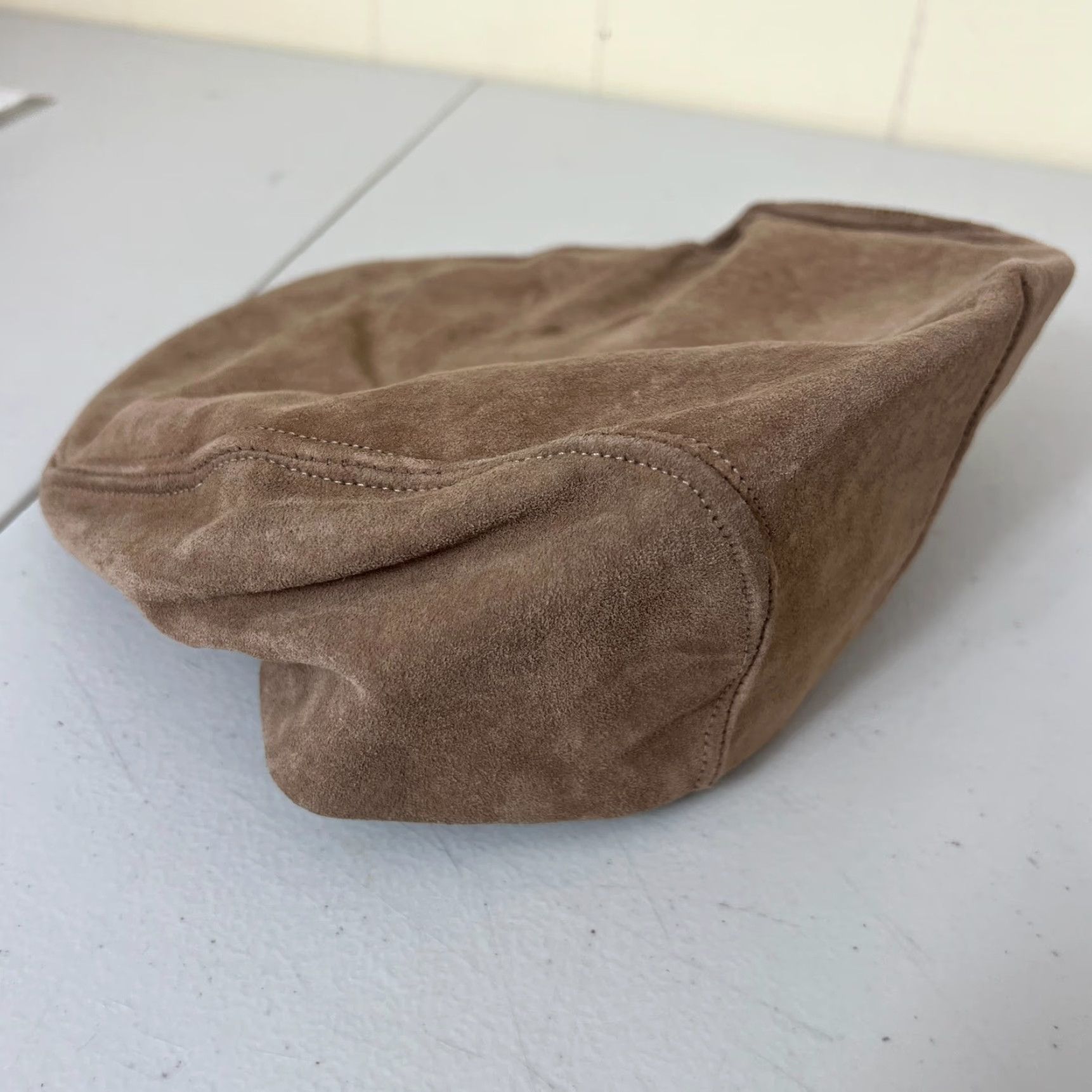 Vintage Country Gentleman Suede Newsboy Cap Hat Tan Brown Size L USA Made In USA Men Newsboy Cap Suede Brown L Men USA Size ONE SIZE - 2 Thumbnail
