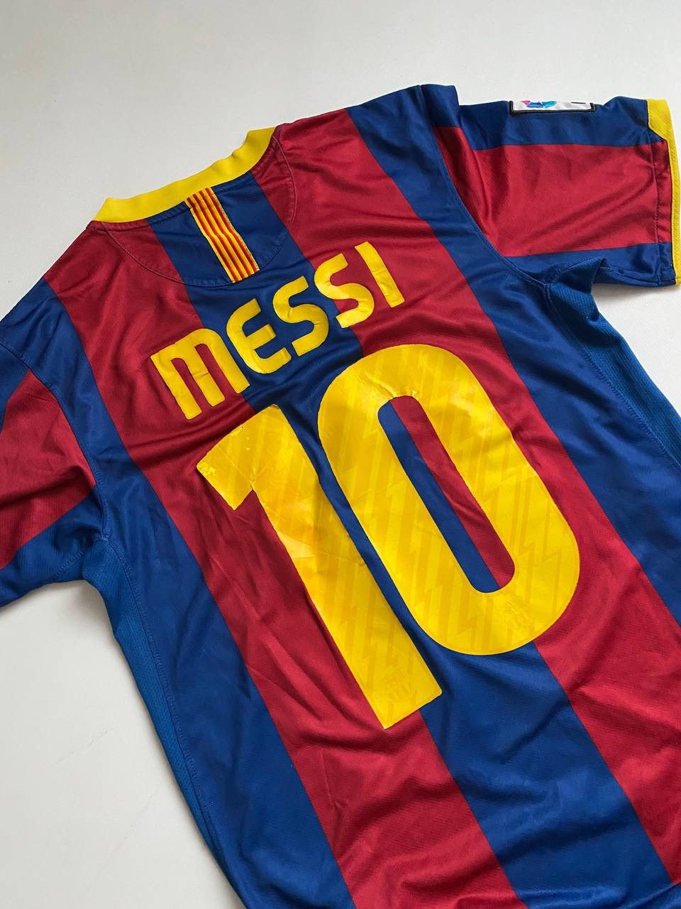 Other Rare Messi Barcelona 2010 2011 Home Soccer Jersey Shirt Size US S / EU 44-46 / 1 - 3 Thumbnail