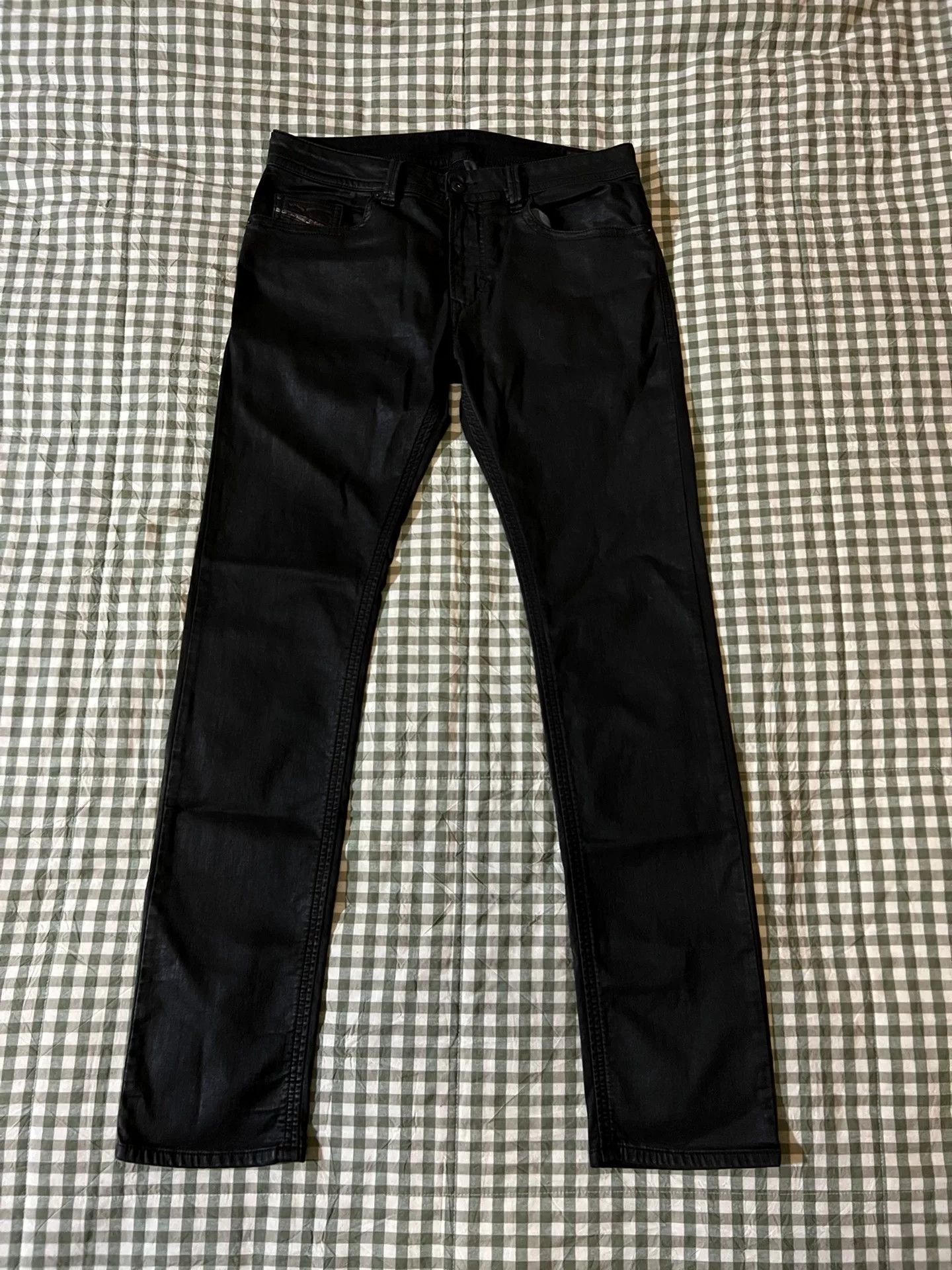 Diesel diesel thavar jogg black coated jeans Size US 32 / EU 48 - 1 Thumbnail