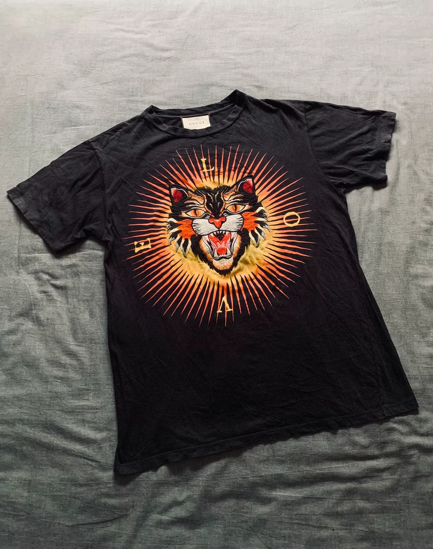 Gucci Gucci Tiger Lynx Embroidered Print T-Shirt Size US M / EU 48-50 / 2 - 1 Thumbnail