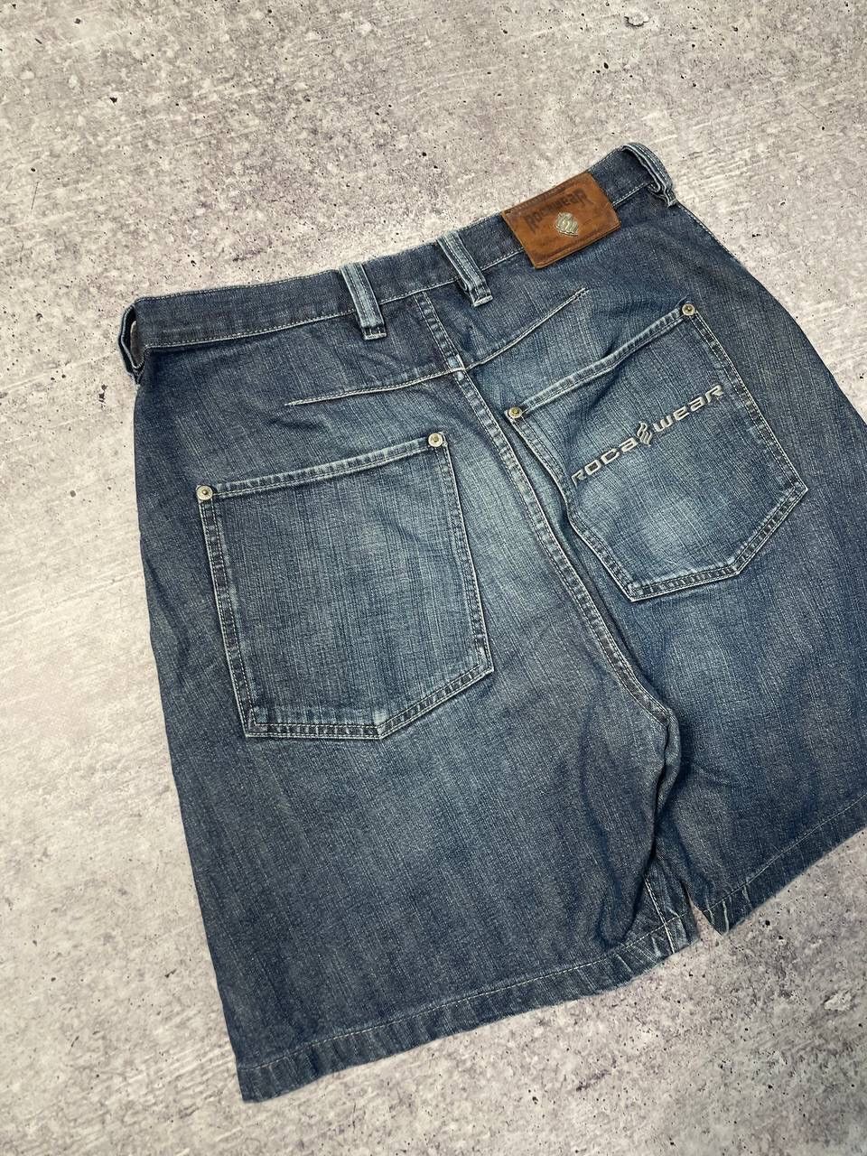 Rocawear Vintage Rocawear Baggy Denim Shorts Y2K Size US 32 / EU 48 - 2 Thumbnail