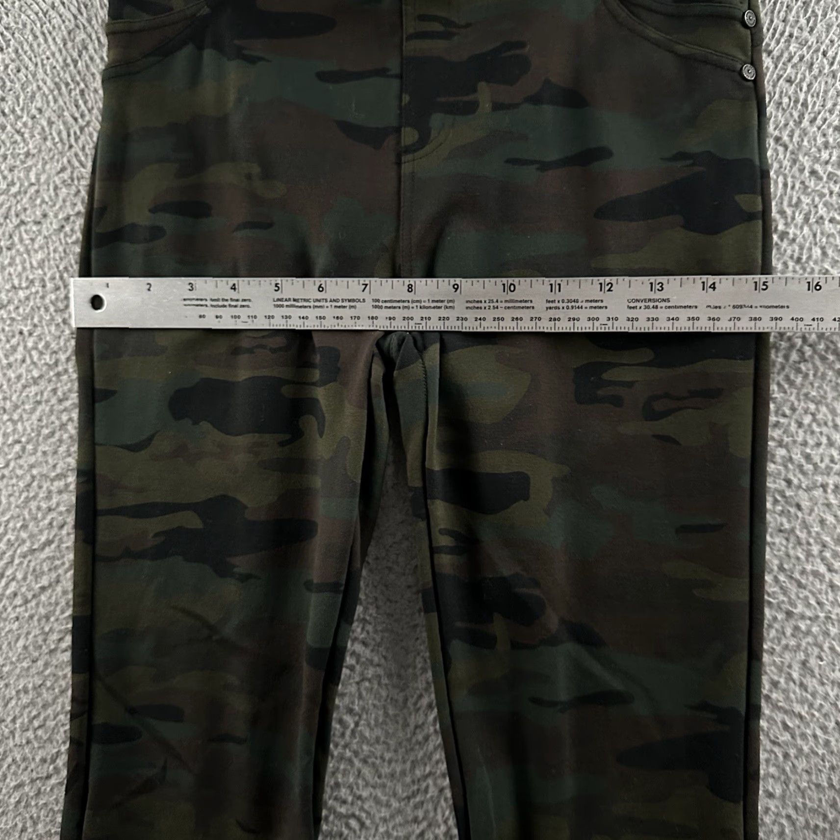 Sanctuary Sanctuary Womens Leggings Camo Multicolor M Pull On Ankle Nylon Rayon Blend Size 32" / US 10 / IT 46 - 7 Thumbnail