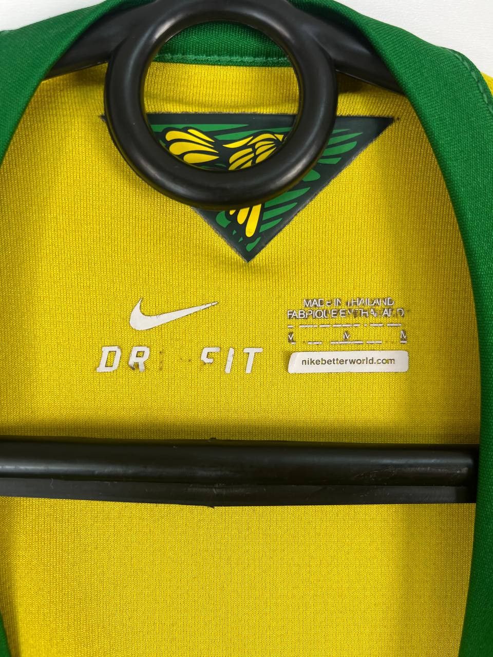 Nike Brazil CBF 2014 Home Shirt Football Soccer Jersey Nike Sz M Size US M / EU 48-50 / 2 - 5 Thumbnail