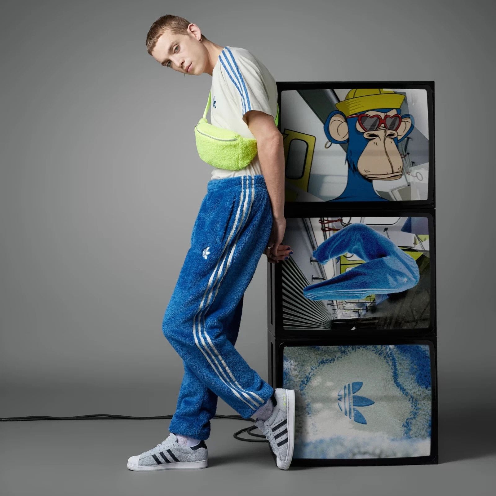 Adidas Rare Adidas Originals Men's Indigo Fur Pants IJ9084 -Size S Size 26" / US 2 / IT 38 - 1 Thumbnail