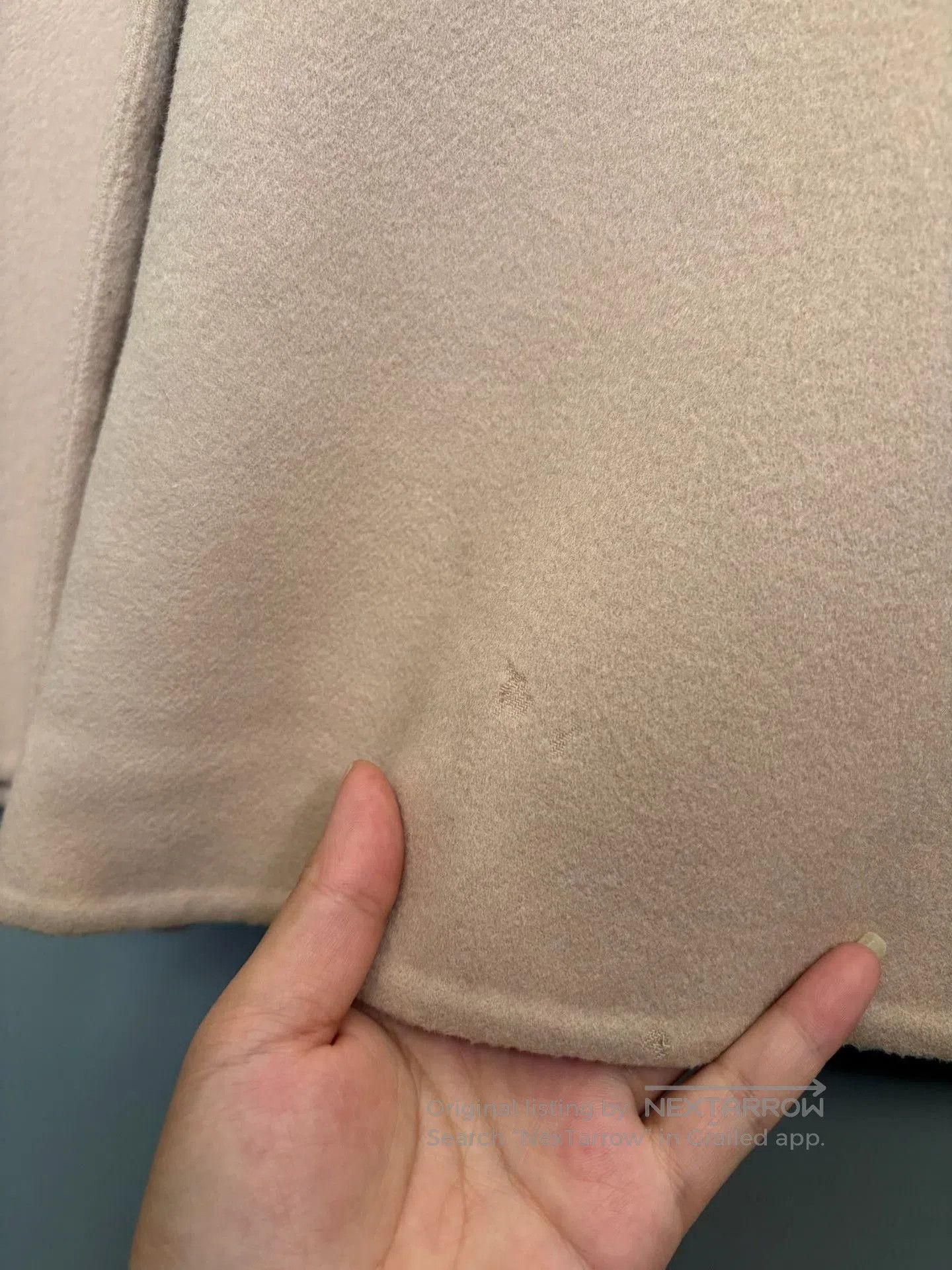 Valentino Valentino Beige Mid. Size M / US 6-8 / IT 42-44 - 9 Thumbnail