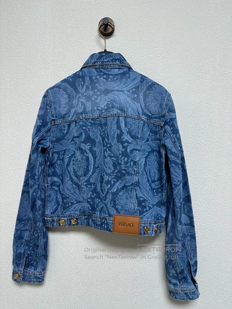 Versace Versace Blue washed denim jacket Size US XXS / EU 40 - 2 Thumbnail